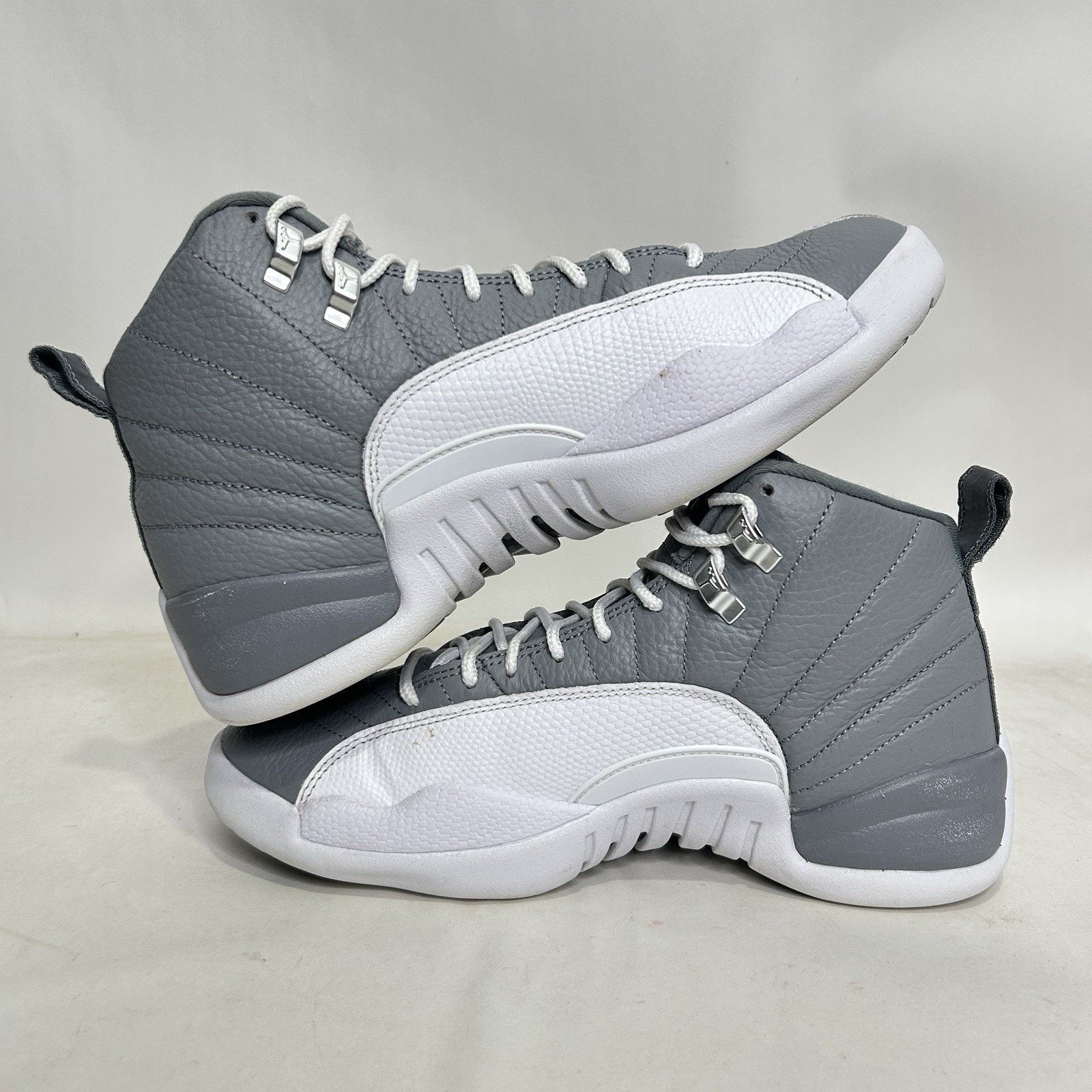 Nike Nike Air Jordan 12 Retro “Stealth” Size US 8 / EU 41 - 3 Thumbnail