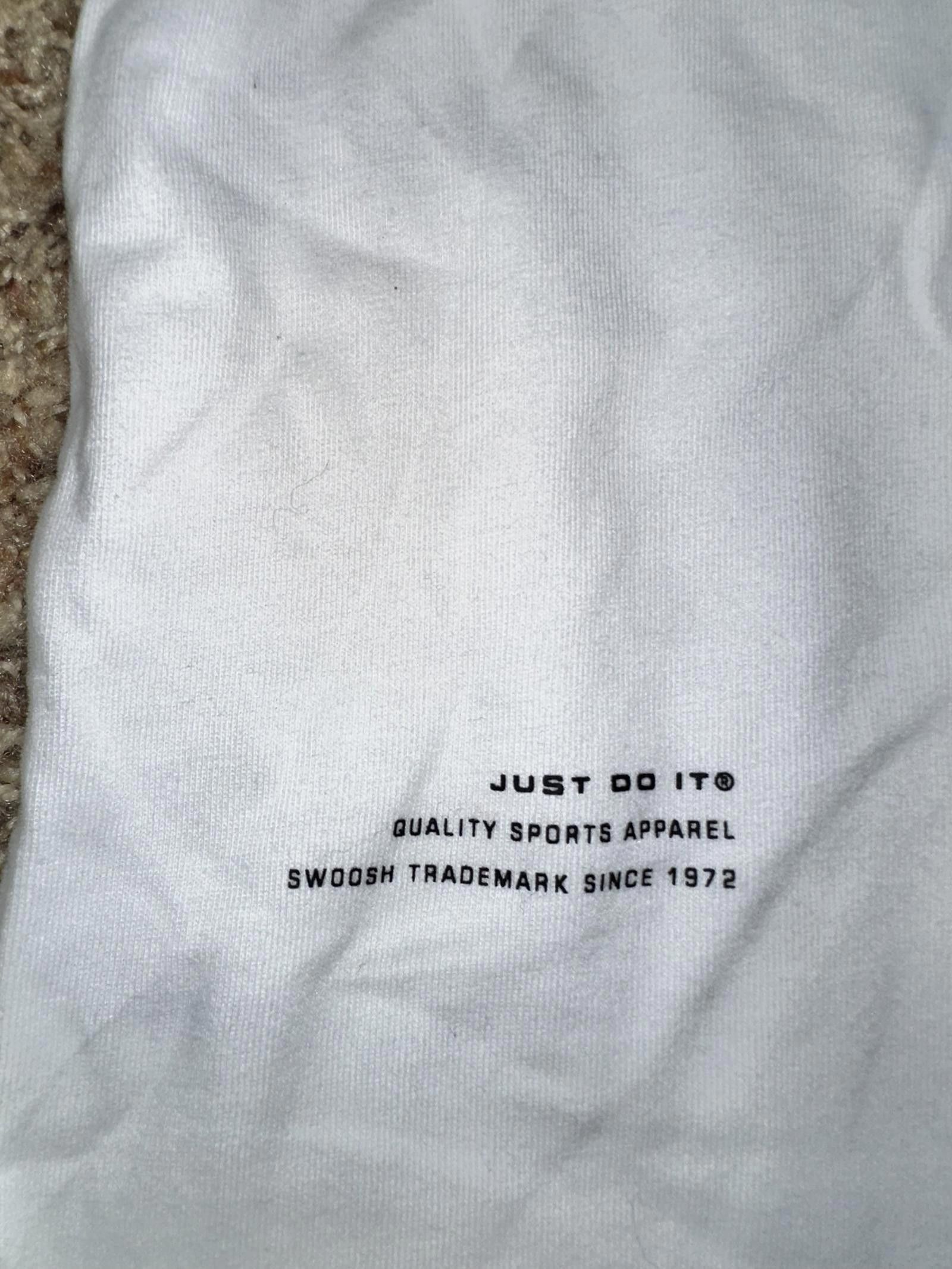 Nike Nike Kyrie Irving Dry Tee SS White Sample Size US M / EU 48-50 / 2 - 3 Thumbnail