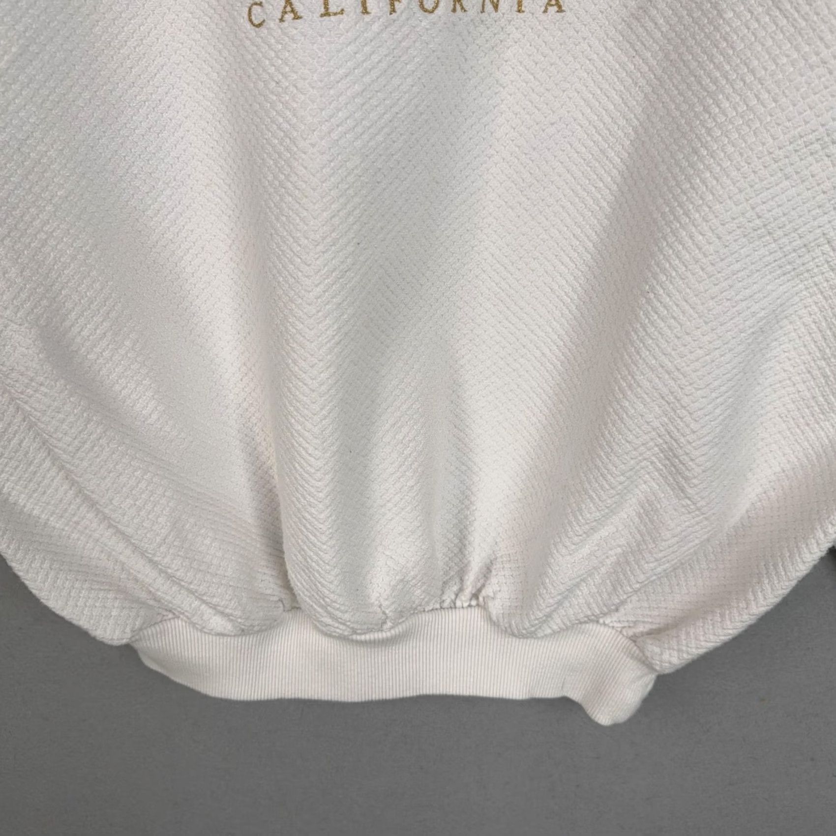 Vintage VINTAGE WEK San Francisco California Sweatshirt Adult 2XL White Embroidered 90s Mens pullover City Size US XXL / EU 58 / 5 - 3 Thumbnail