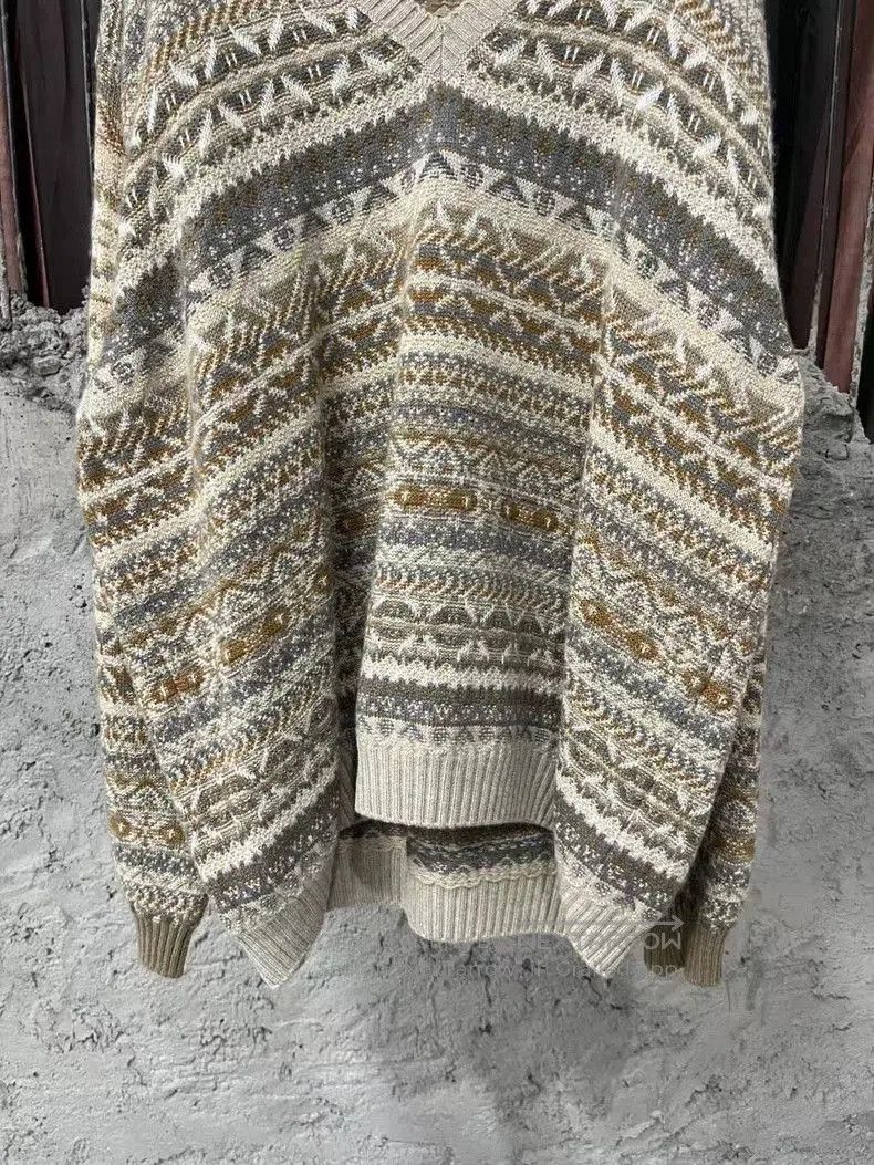 Loro Piana Loro Piana Patterned V-Neck Sweater. Size US XL / EU 56 / 4 - 4 Thumbnail