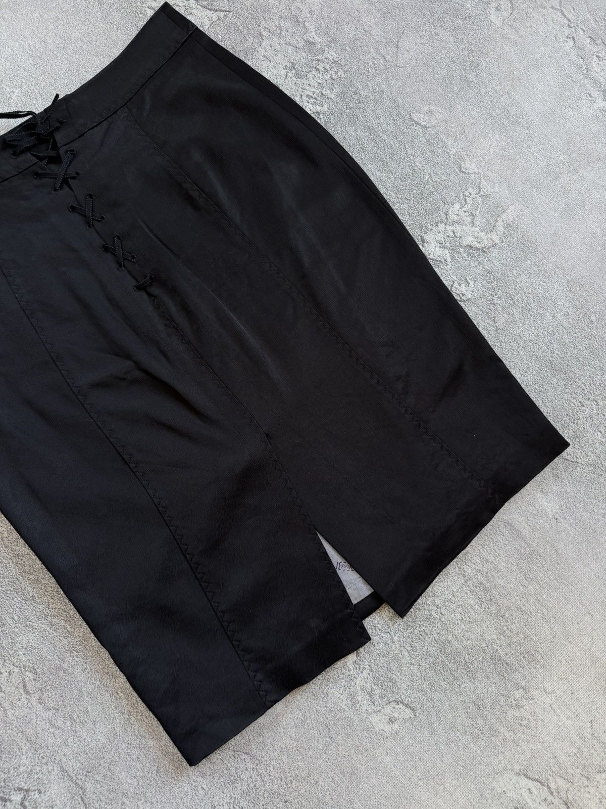 Wolford Wolford UK10/USA6/F38 black pencil skirt Size 28" / US 6 / IT 42 - 12 Thumbnail