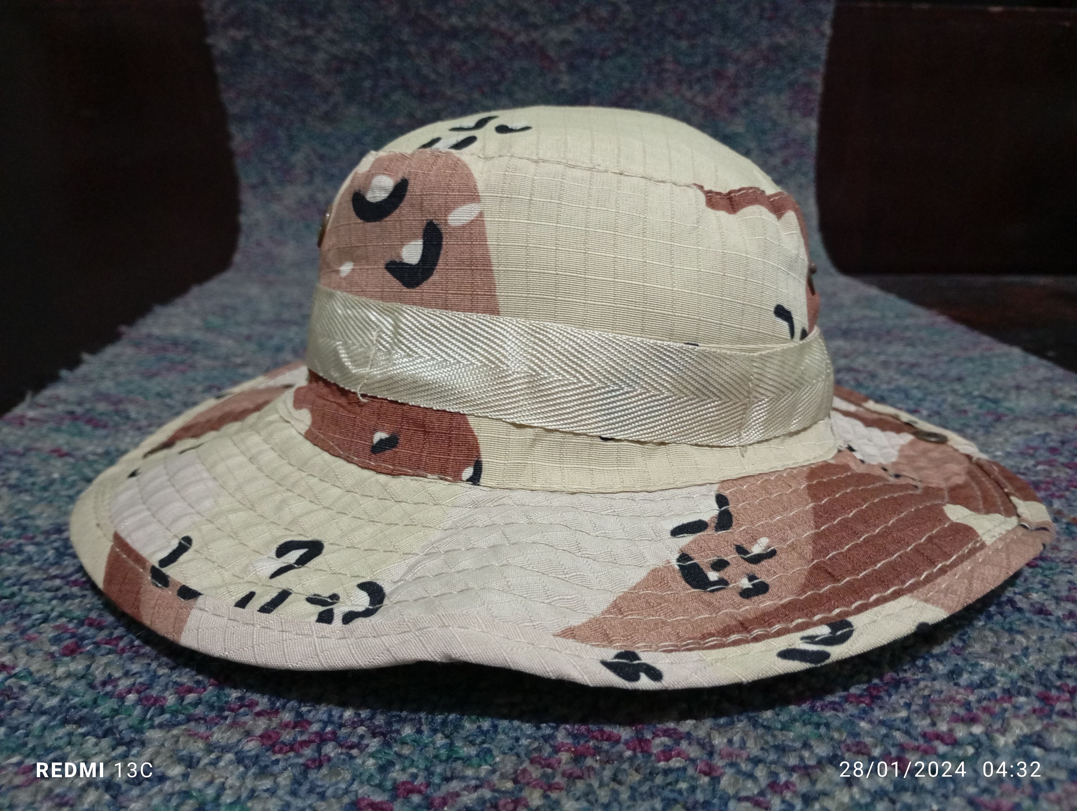 Vintage Camouflage Bucket Hat Cap Size ONE SIZE - 1 Thumbnail