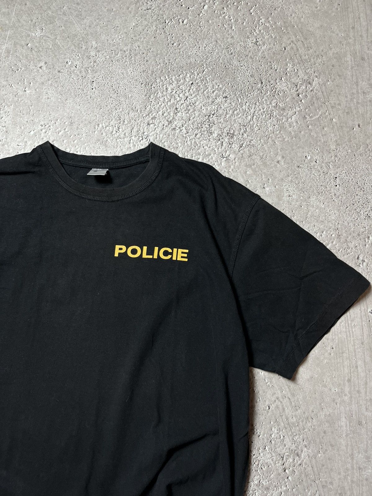 Japanese Brand × Vintage Policie Police polizei vetements tee t-shirt vintage Size US XL / EU 56 / 4 - 2 Thumbnail