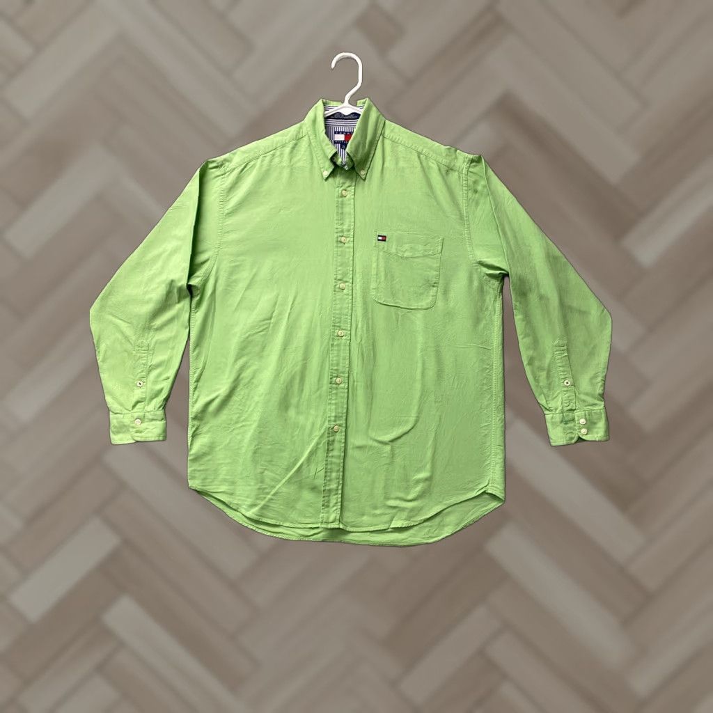 Tommy Hilfiger VINTAGE Tommy Hilfiger Tommy Jeans Men's Green Long Sleeve Shirt M 90s Logo Casual Size US M / EU 48-50 / 2 - 1 Thumbnail