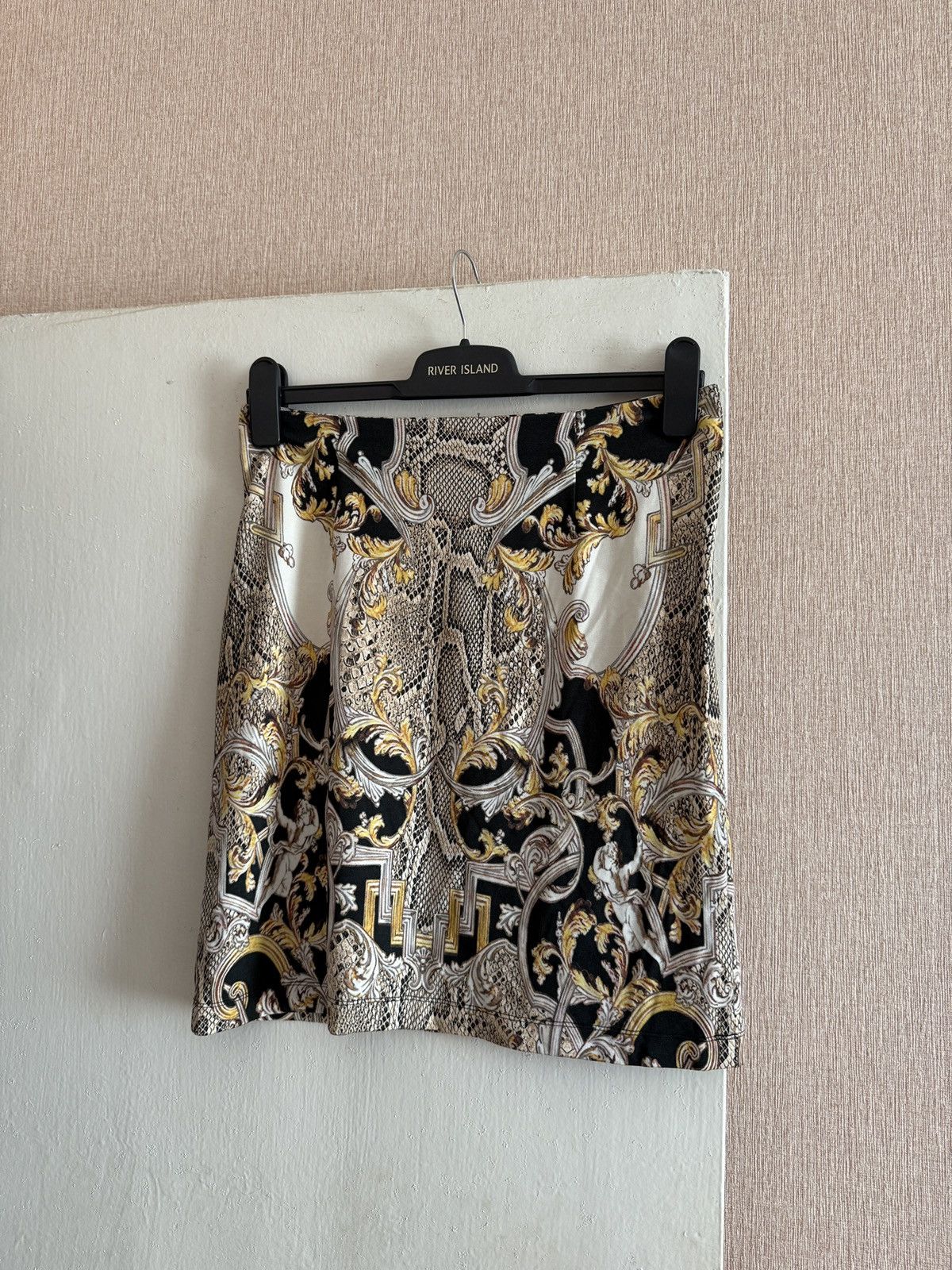 Just Cavalli Vintage Just Cavalli Skirt Women Baroque Print Mini Pencil Size M / US 6-8 / IT 42-44 - 2 Thumbnail
