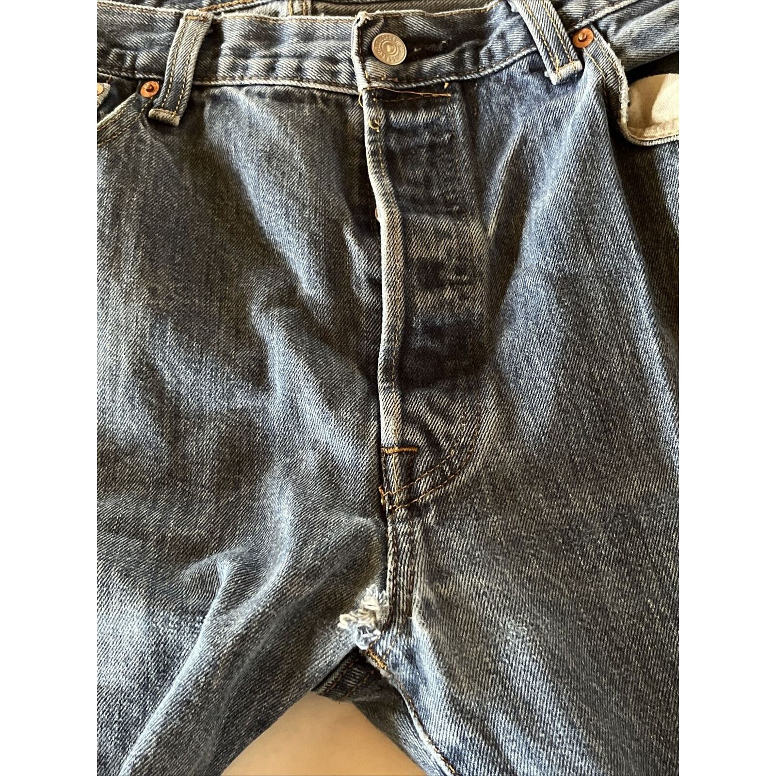 Levi's Levi's 501 XX Men 36x30 Blue Denim Jeans Button Fly Med Wash Size US 36 / EU 52 - 10 Thumbnail