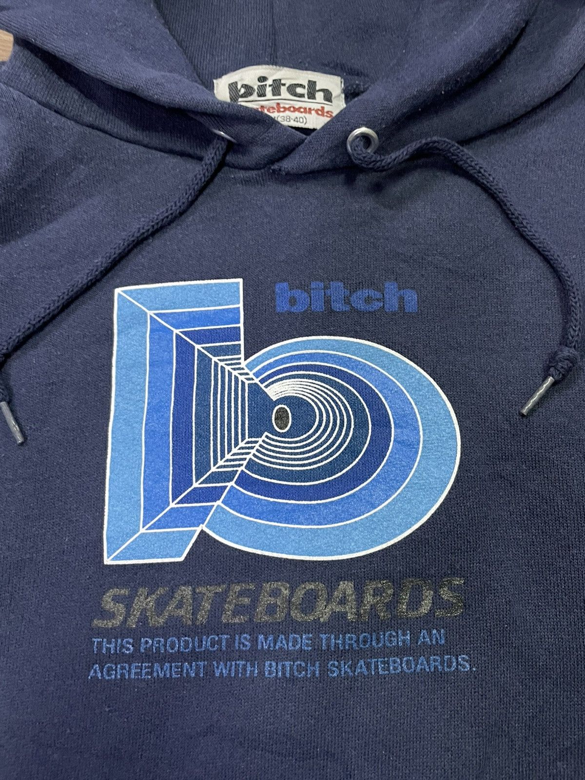 Vintage Vintage Bitch skateboards big logo hoodie Size US M / EU 48-50 / 2 - 3 Thumbnail