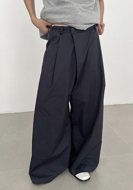 Japanese Brand × Vintage Cleanfit retro fashion asymmetric pleated skater pants Size US 30 / EU 46 - 3 Thumbnail