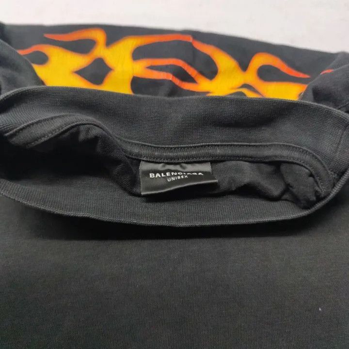Balenciaga Balenciaga Flame Logo Casual Short Sleeve T-Shirt 0079-2507 Size US L / EU 52-54 / 3 - 5 Thumbnail