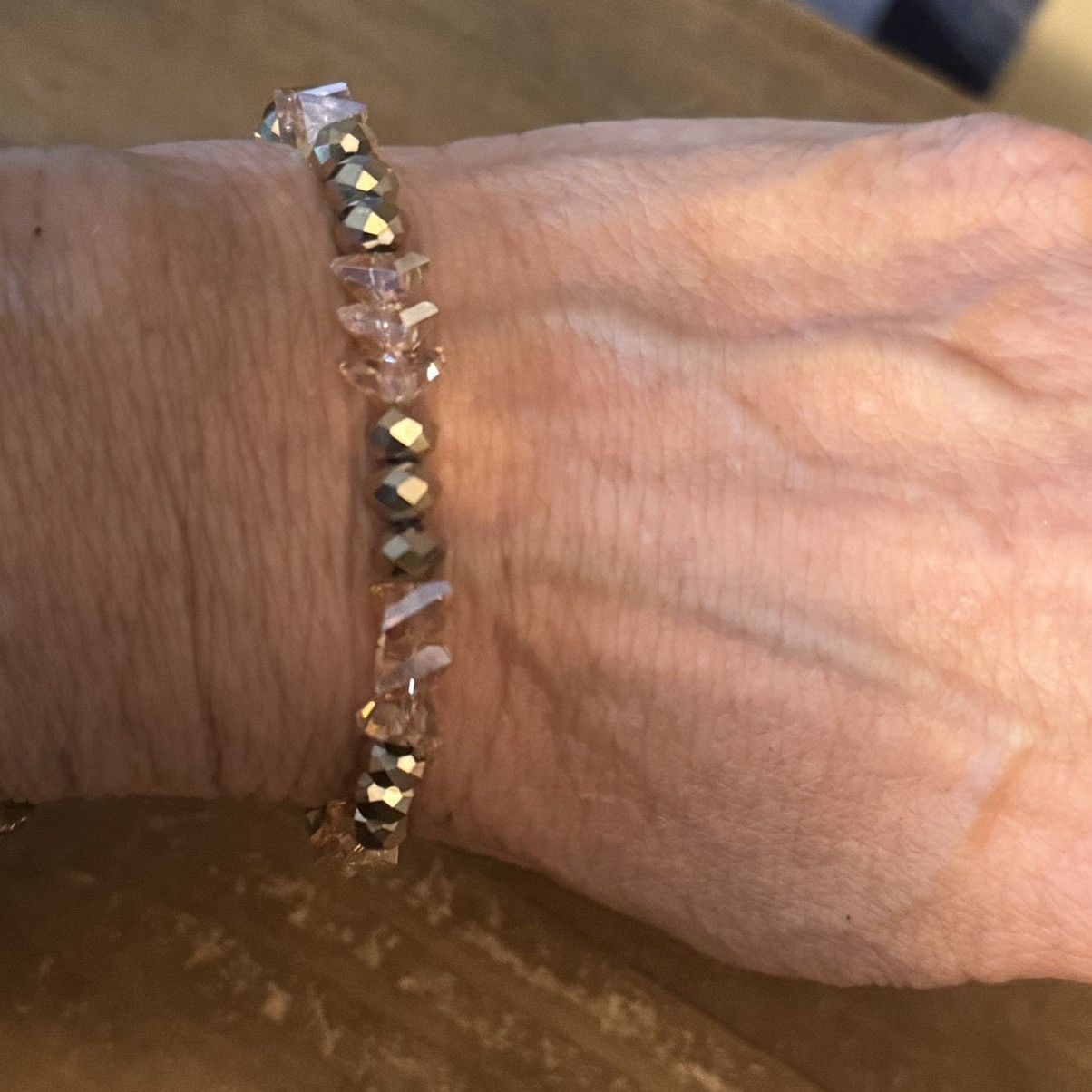 Other Erimish gold and champagne glass bead stretch bracelet Size ONE SIZE - 3 Thumbnail
