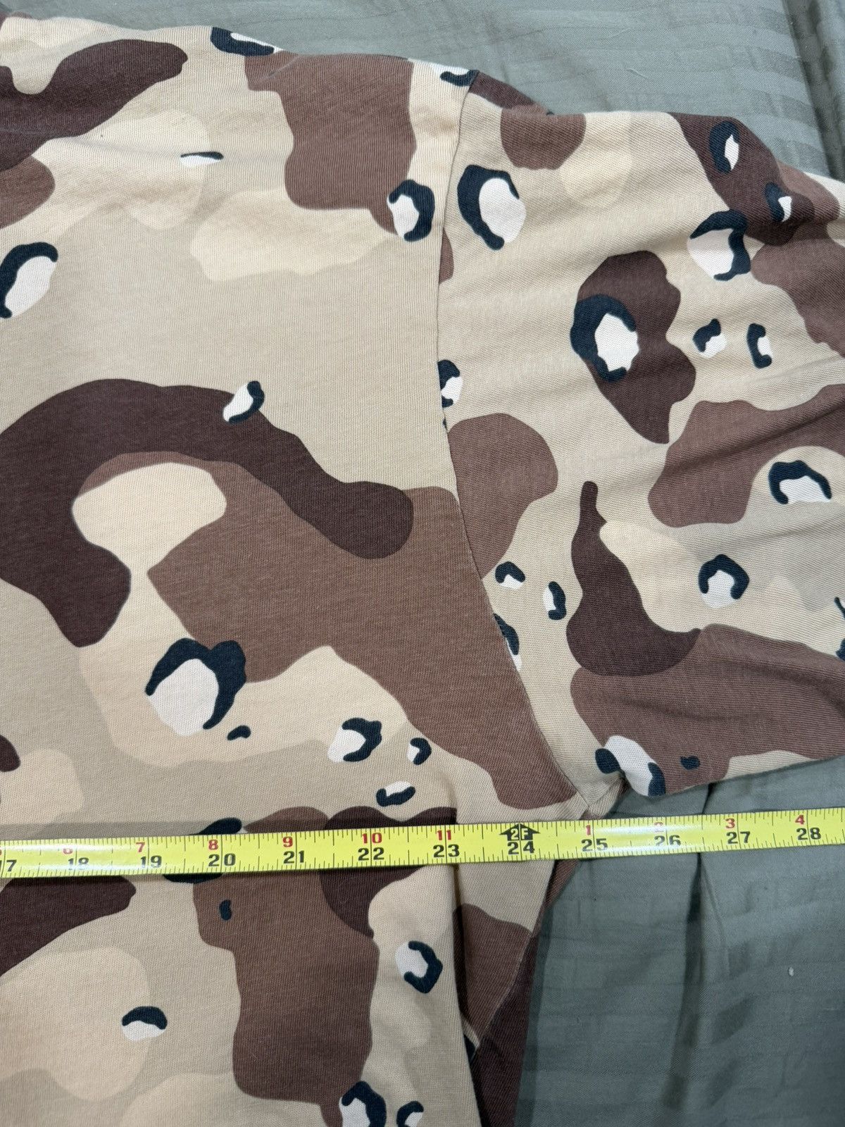 Elwood Elwood Oversized Crop Desert Camo Shirt Size US XL / EU 56 / 4 - 8 Thumbnail