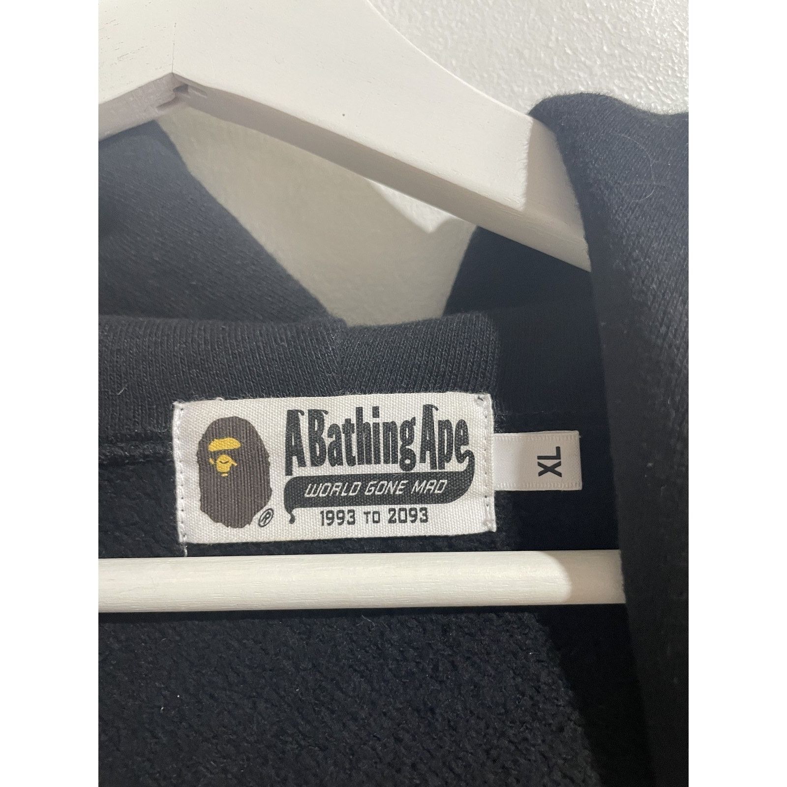 Bape A BATHING APE SWAROVSKI GRAPHIC ZIP UP SIZE XL PREOWNED Size US XL / EU 56 / 4 - 5 Thumbnail