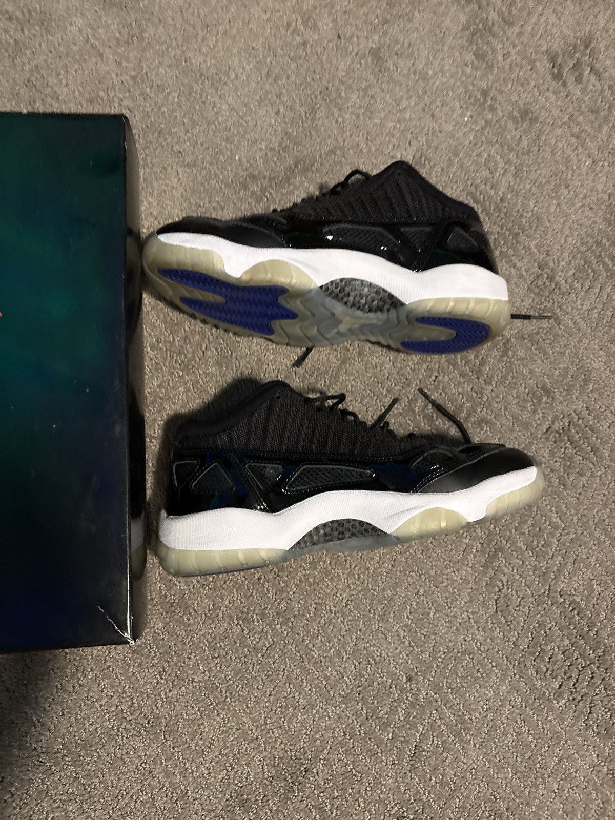 Jordan Brand Jordan 11 ie Space Jam Size 9 Mens Size US 9 / EU 42 - 3 Thumbnail