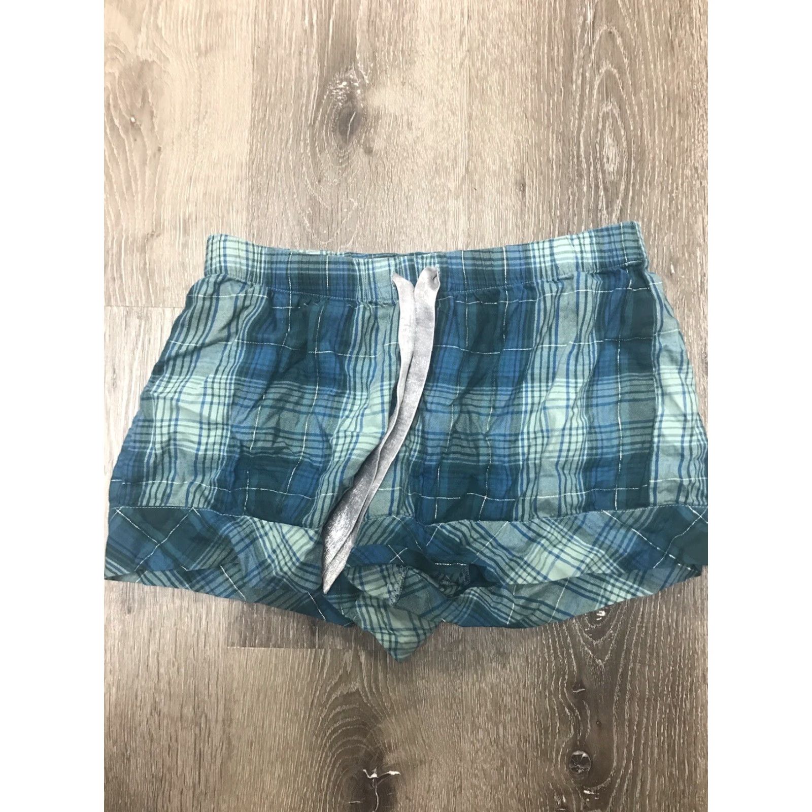 Victoria's Secret Victoria's Secret Pajama Lounge Shorts Small Blue Plaid Women Sleep Shorts Spring Summer Regular Lightweight XS? No—Size S is included. Size 28" / US 6 / IT 42 - 2 Thumbnail
