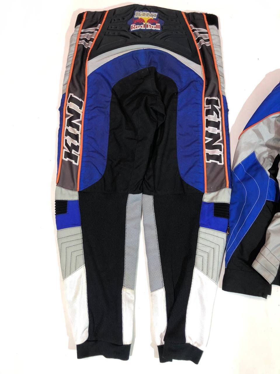 Sports Specialties Red Bull KINI Moto Jacket Pants Racing Vintage Premium Class Size US XL / EU 56 / 4 - 17 Thumbnail