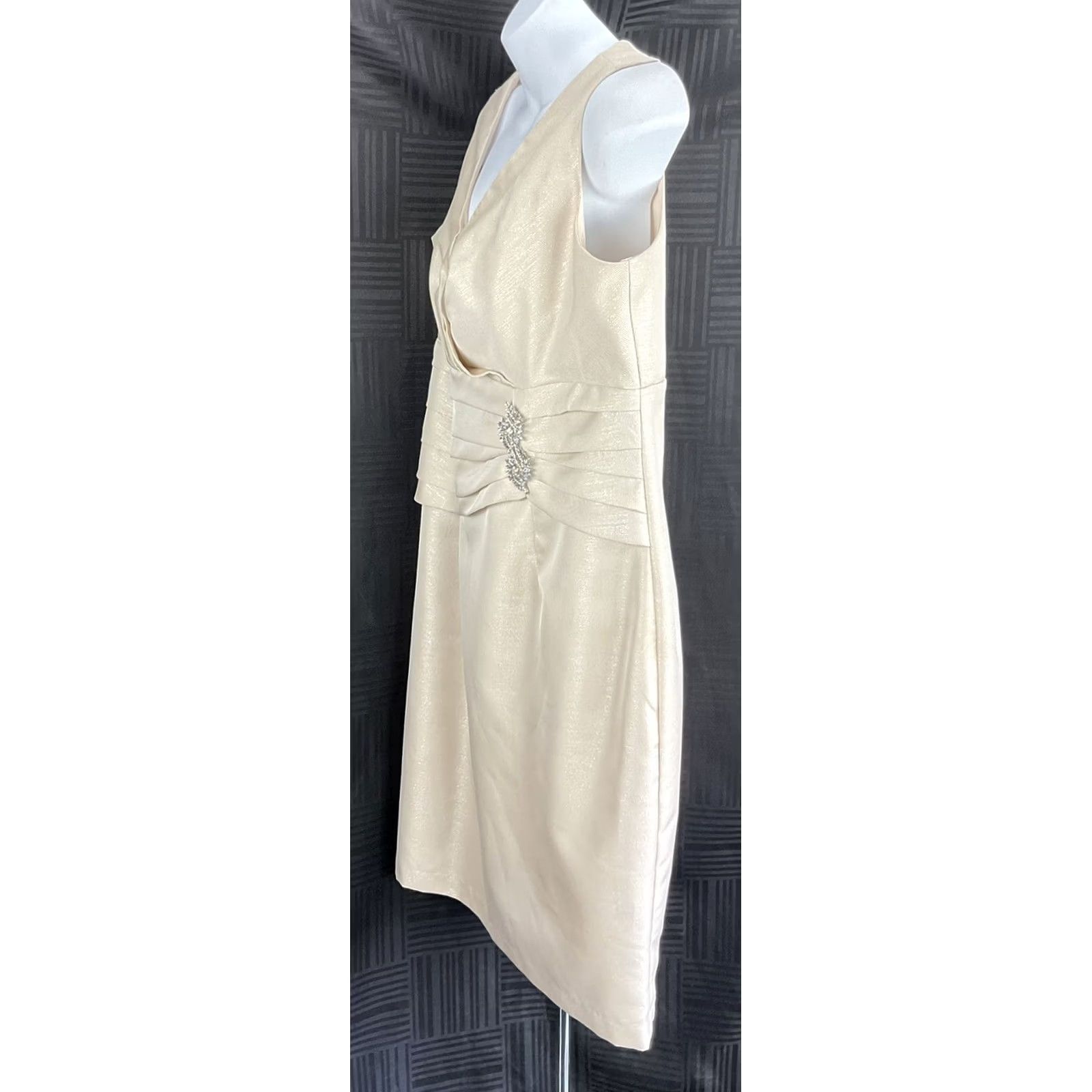 Vintage Cachet Sleeveless Sheath Dress 18 Beige Glitter Pleated V-neck Rhinestones Formal Party/Cocktail Wedding Women XS-XL? 18? Size XXL / US 16-18 / IT 52-54 - 2 Thumbnail