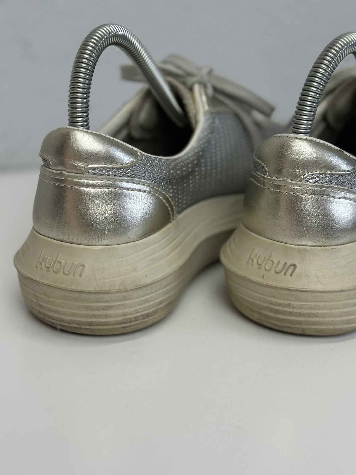 Kybun Gold women’s shoes vintage minimalist retro style Size US 8.5 / IT 38.5 - 10 Thumbnail