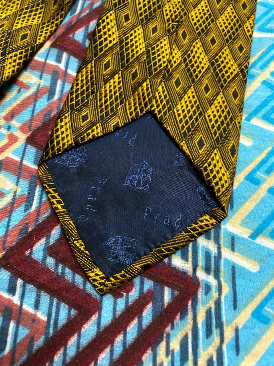 Prada PRADA MILANO ITALY NECKTIE GEOMETRIC DESIGN COLOUR Size ONE SIZE - 4 Thumbnail