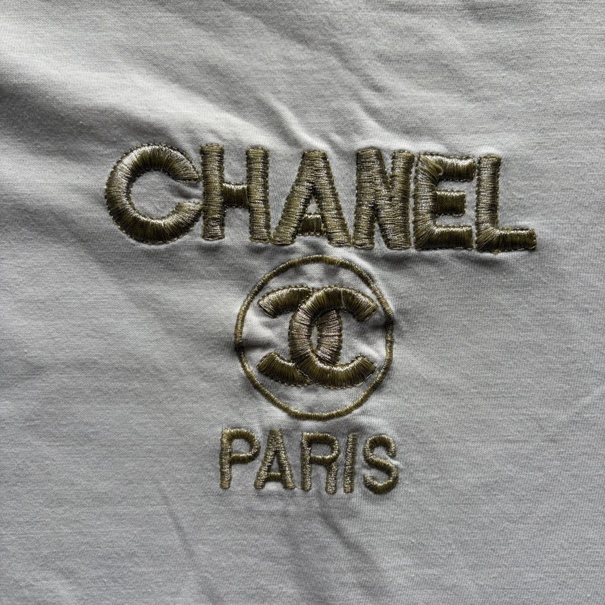 Vintage 90s Vintage Chanel Embroidered Tee Size US XL / EU 56 / 4 - 2 Thumbnail