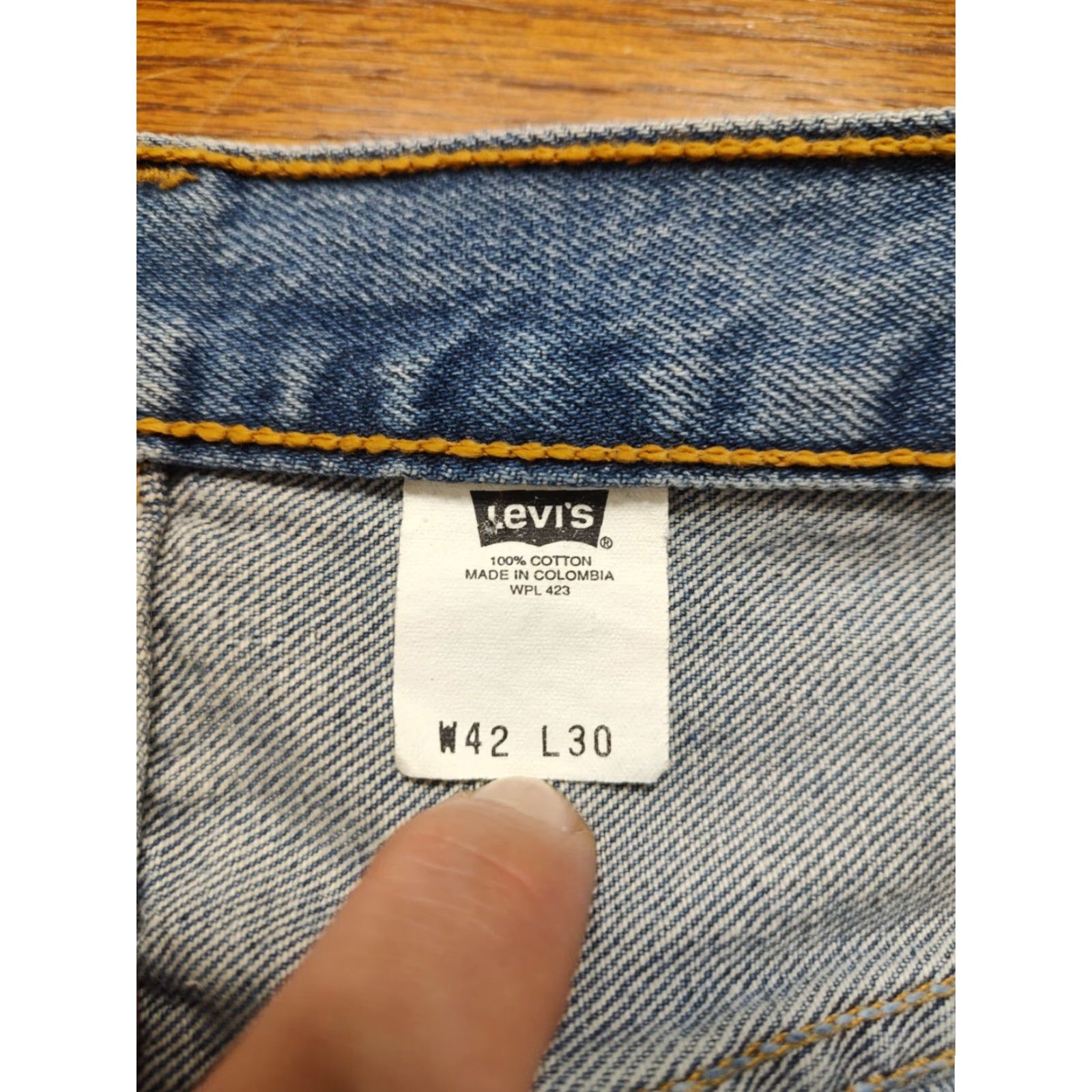 Levi's VINTAGE Levi's 501 Jeans Mens 40x30 Blue Denim Straight 5-Pocket Logo Red Bat Tag 90s Retro Classic Fit jeans Men Size US 40 / EU 56 - 6 Thumbnail