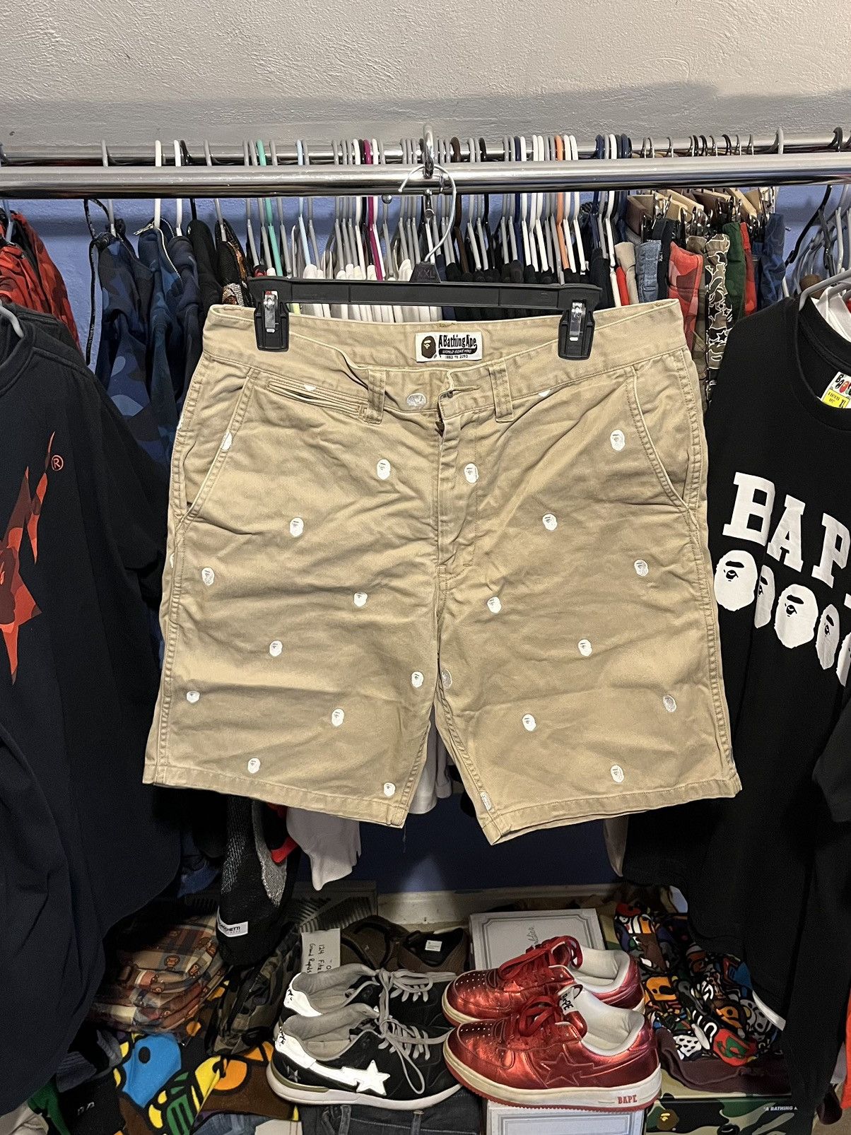 Bape Ape Head Shorts Size US 34 / EU 50 - 1 Thumbnail