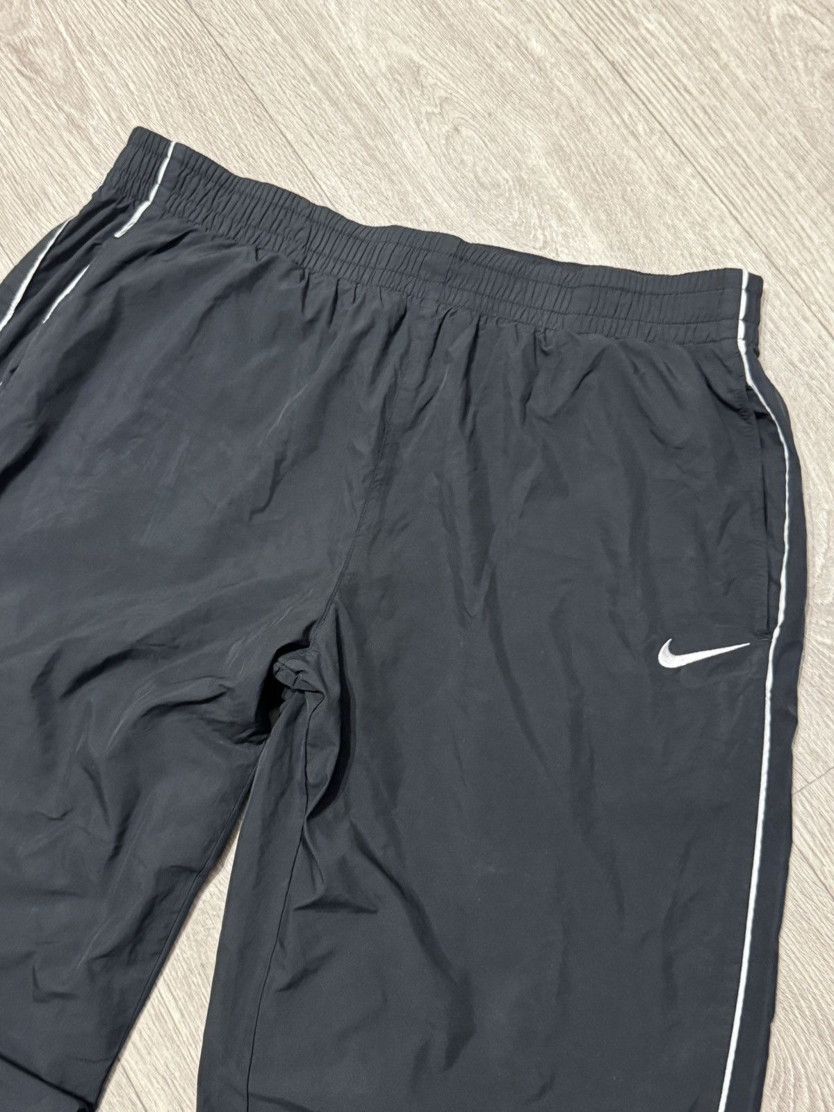 Nike 🔷Vintage Nike Nylon Y2K Track Pants🔷 Size US 38 / EU 54 - 3 Thumbnail