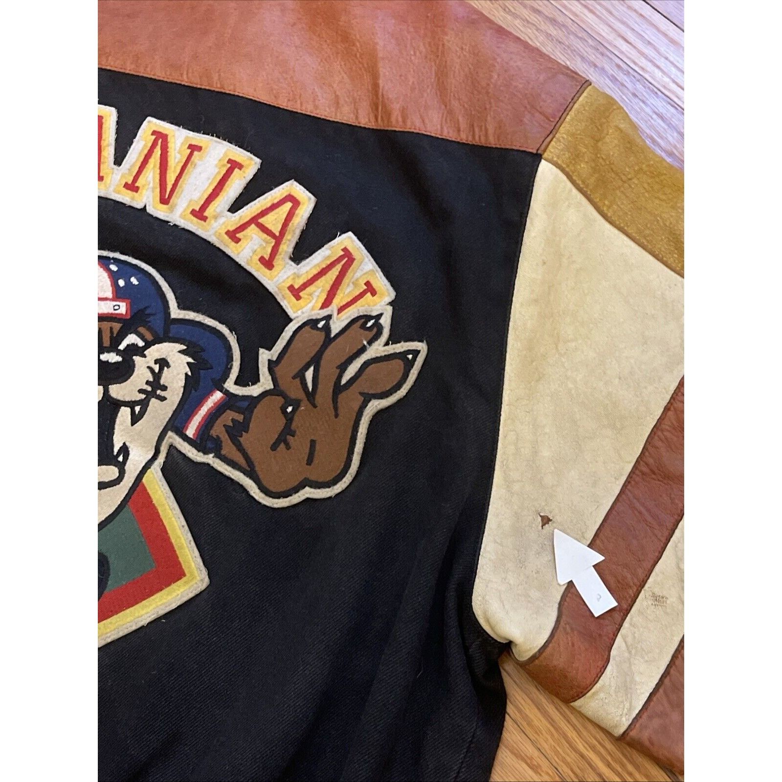 Jeff Hamilton Vintage 90s XL Bills Giants Taz Jeff Hamilton NFL Warner Bro Size US XL / EU 56 / 4 - 8 Thumbnail