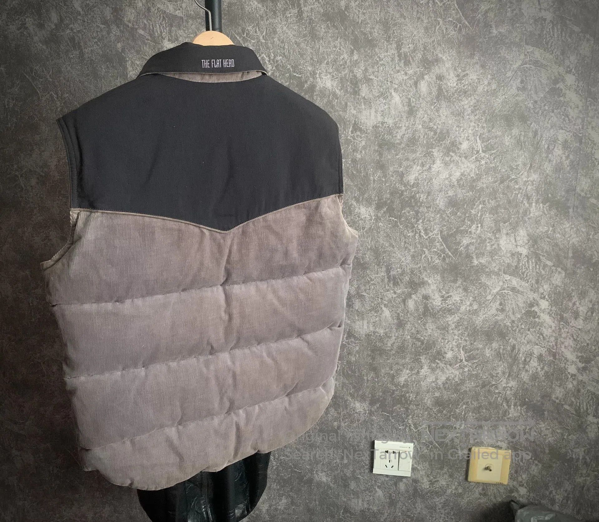 The Flat Head Flat Head Reversible Down Vest. Size US M / EU 48-50 / 2 - 5 Thumbnail