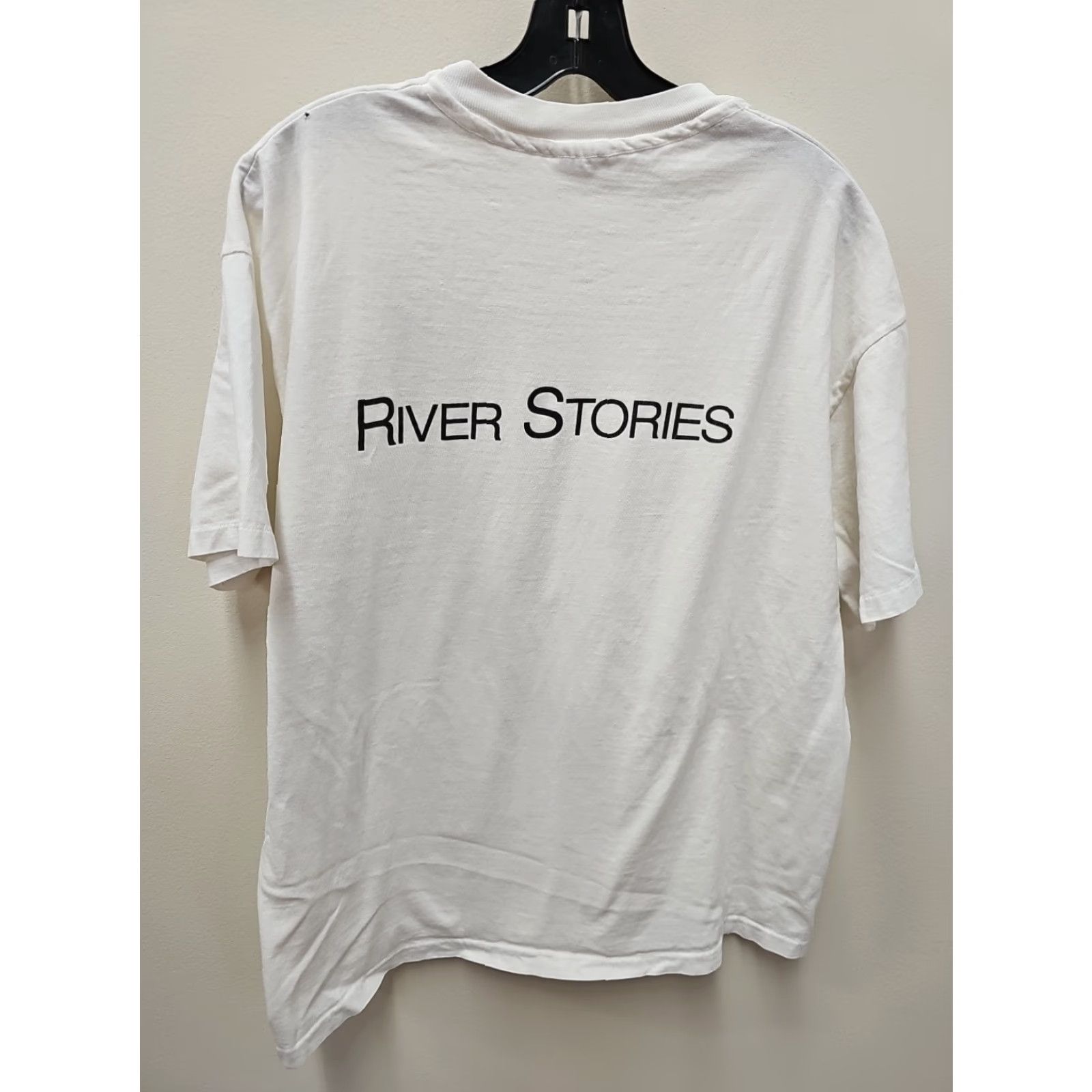 Vintage VINTAGE Screen Stars Best T-Shirt XL Black Crew Neck Short Sleeve Art RIVER STORIES NEW ORLEANS NEW YORK CITY EXPO Crawfish Mardi gras 80s 90s Mens Size US XL / EU 56 / 4 - 6 Thumbnail