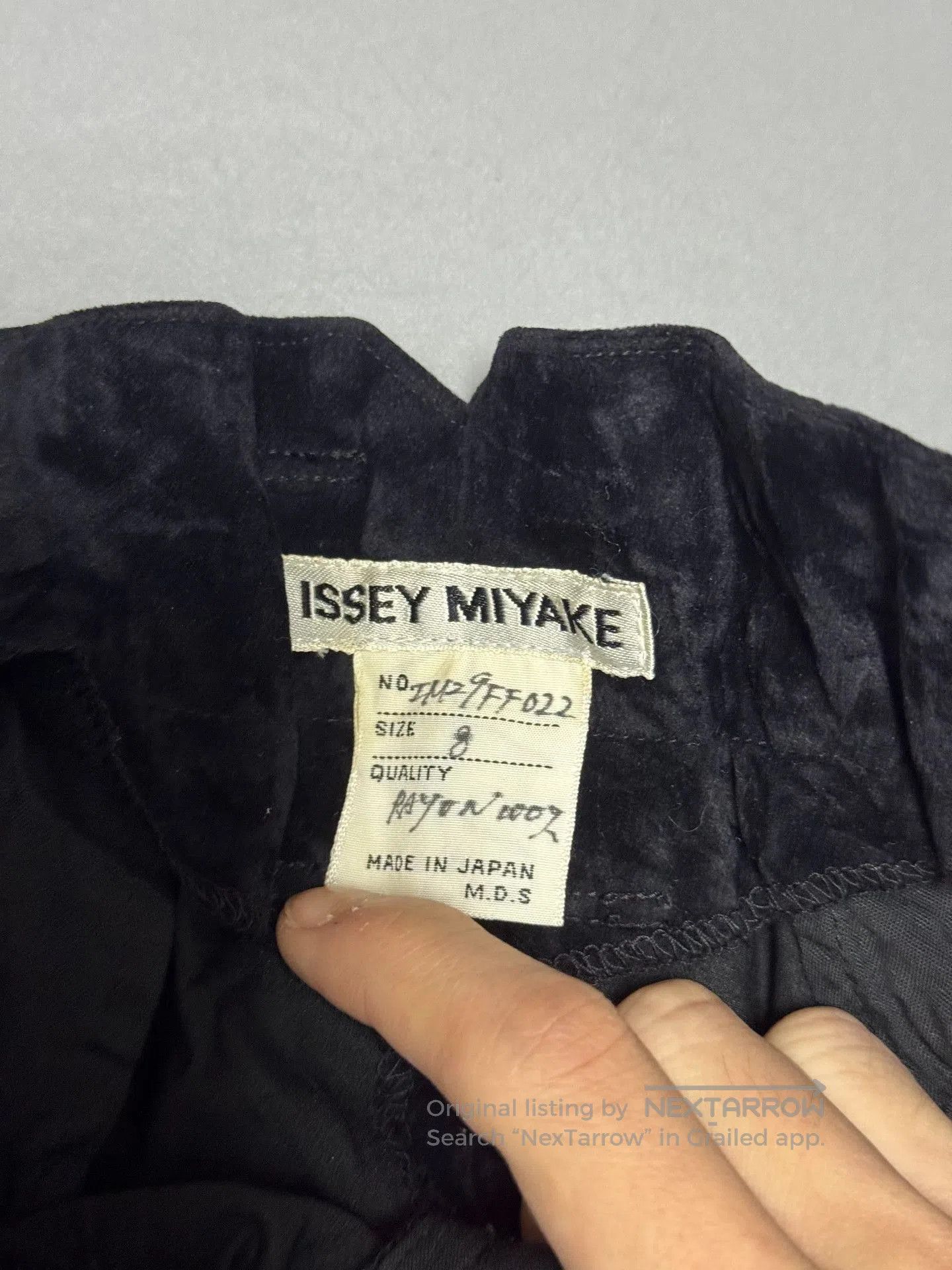 Issey Miyake Issey Miyake 1980s Sample Velvet Pearl Pants. Size 31" - 4 Thumbnail
