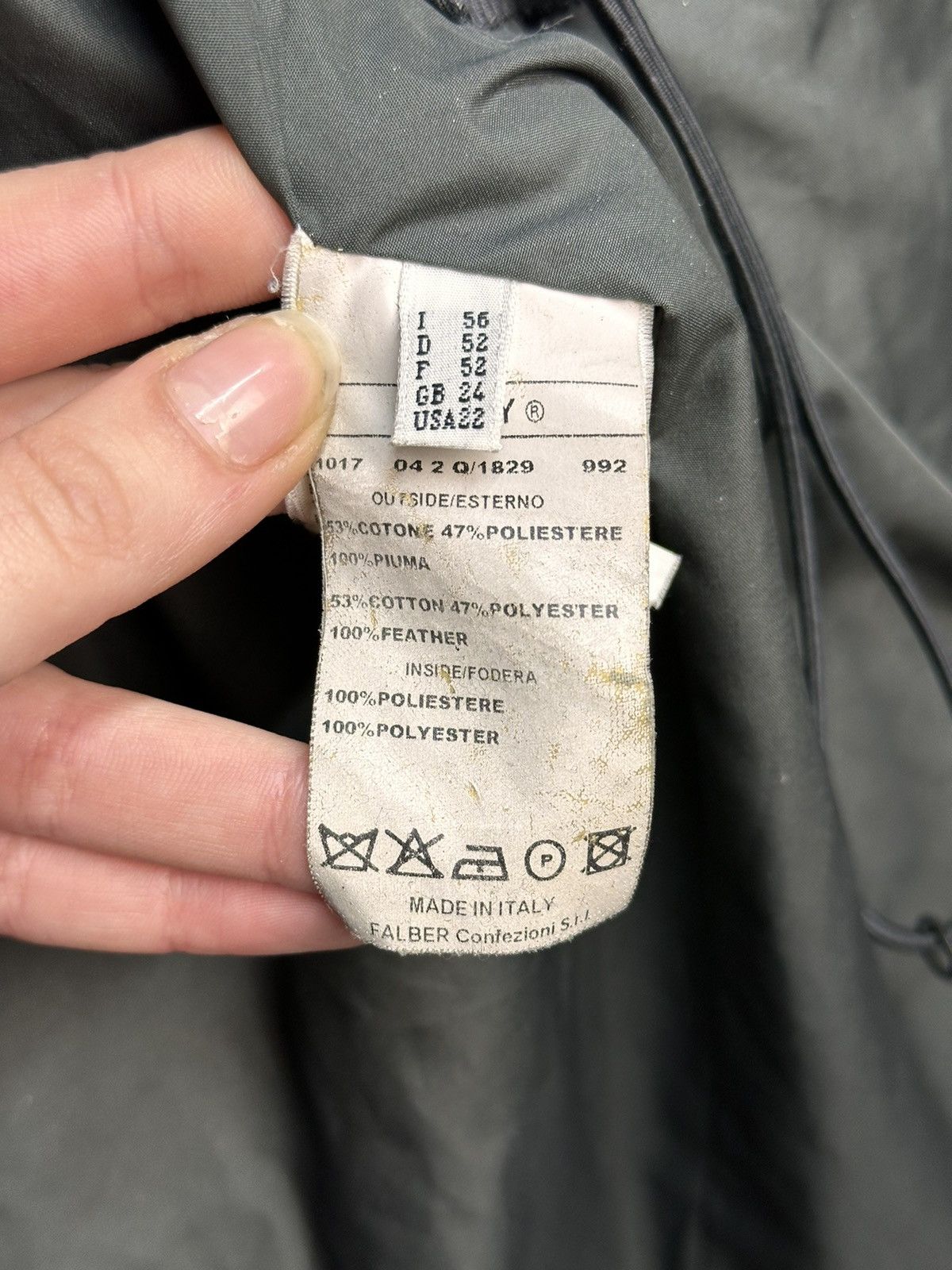 Giorgio Armani Husky grey padded overcoat minimalist Japan tech style Size US L / EU 52-54 / 3 - 13 Thumbnail