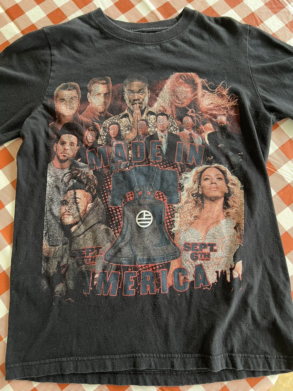 Rap Tees 2015 Made in America rap fest tee Size US L / EU 52-54 / 3 - 1 Thumbnail