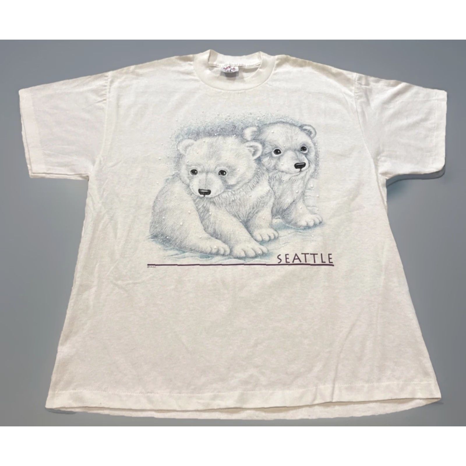 TEE JAYS VINTAGE Polar Bear Nature Animal Winter Seattle White T-Shirt XL TeeJays Mens Regular Size US XL / EU 56 / 4 - 2 Thumbnail