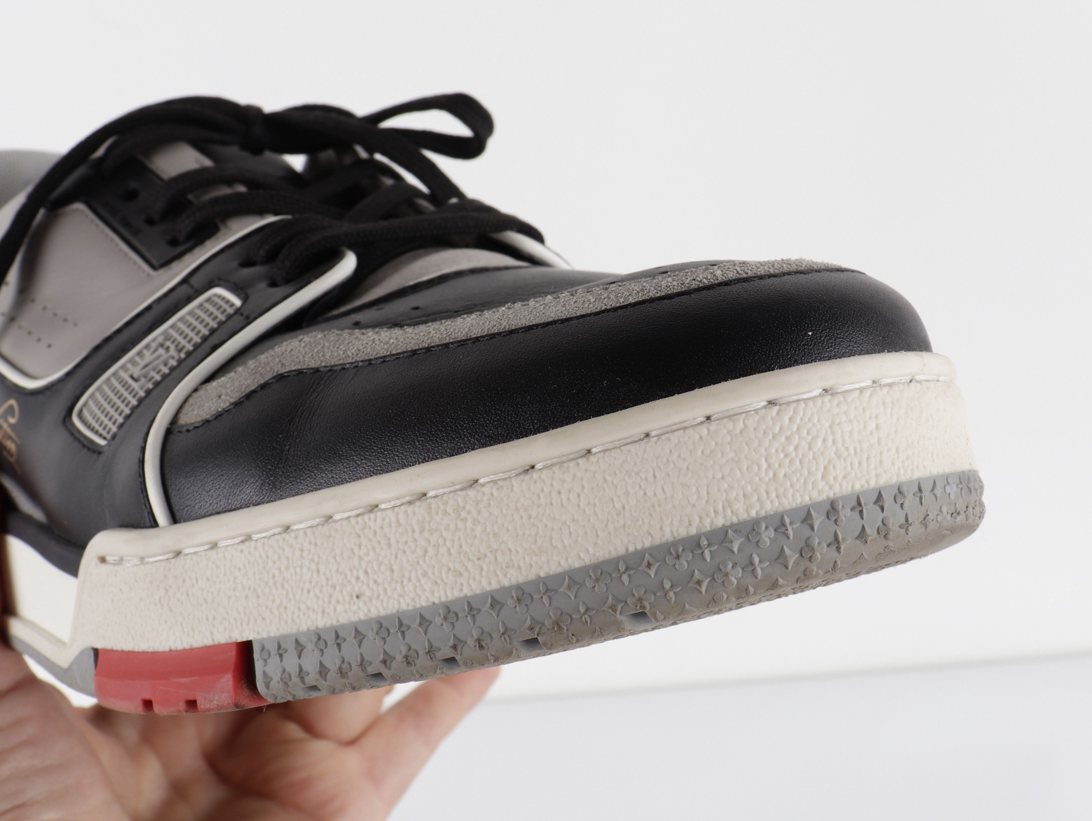 Louis Vuitton Louis Vuitton x Virgin Abloh SS19 Leather Low Sneakers Size US 9.5 / EU 42-43 - 16 Thumbnail