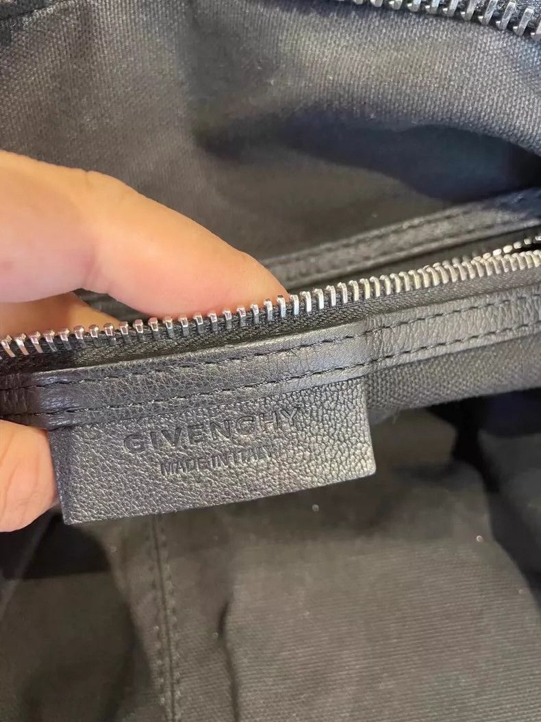 Givenchy Givenchy Black Full Leather Handbag Size ONE SIZE - 7 Thumbnail