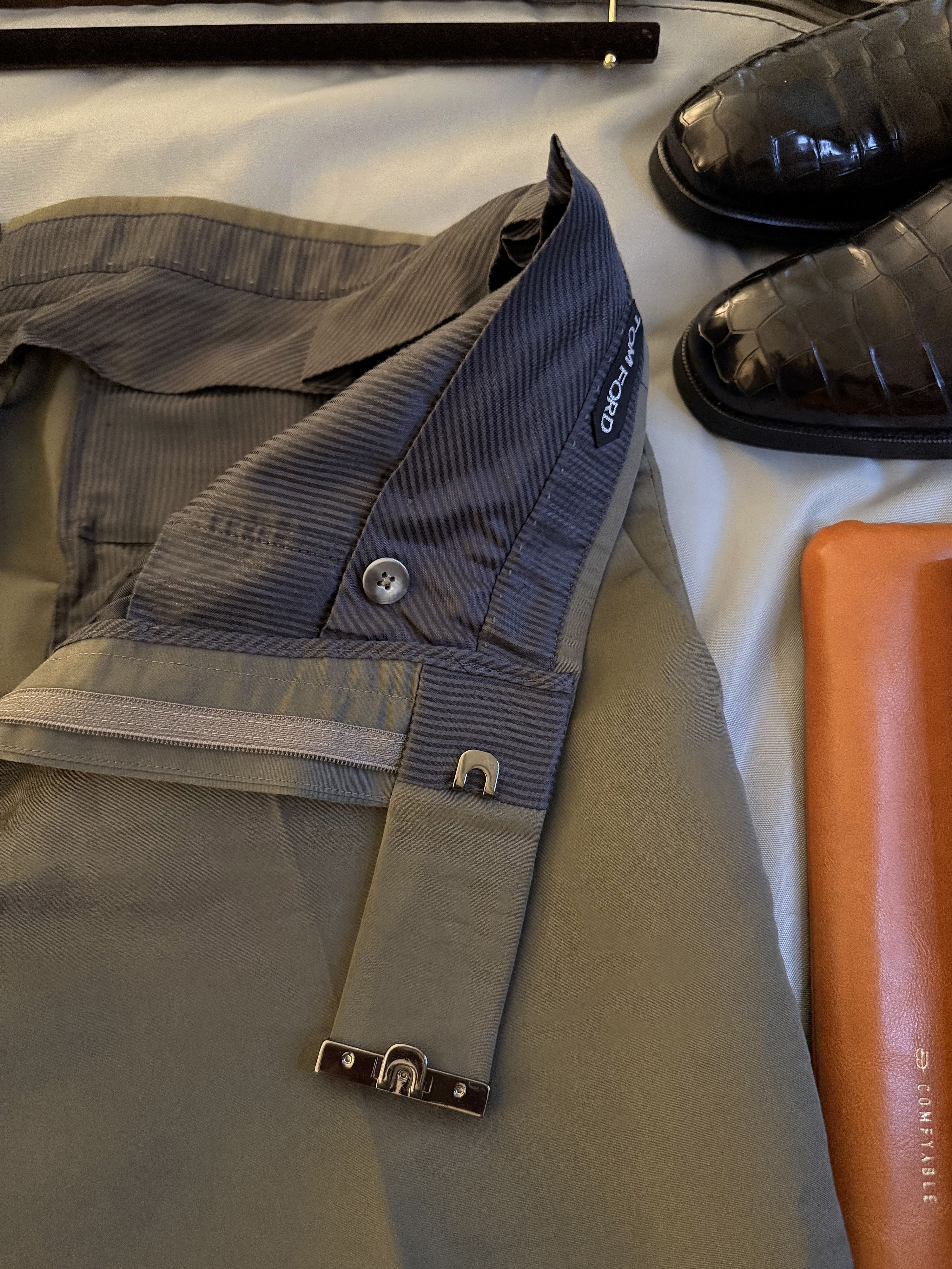 Tom Ford Best Dressed Rare $2,400 w/tax Metal Clip Silk Blend Pants Size US 34 / EU 50 - 10 Thumbnail