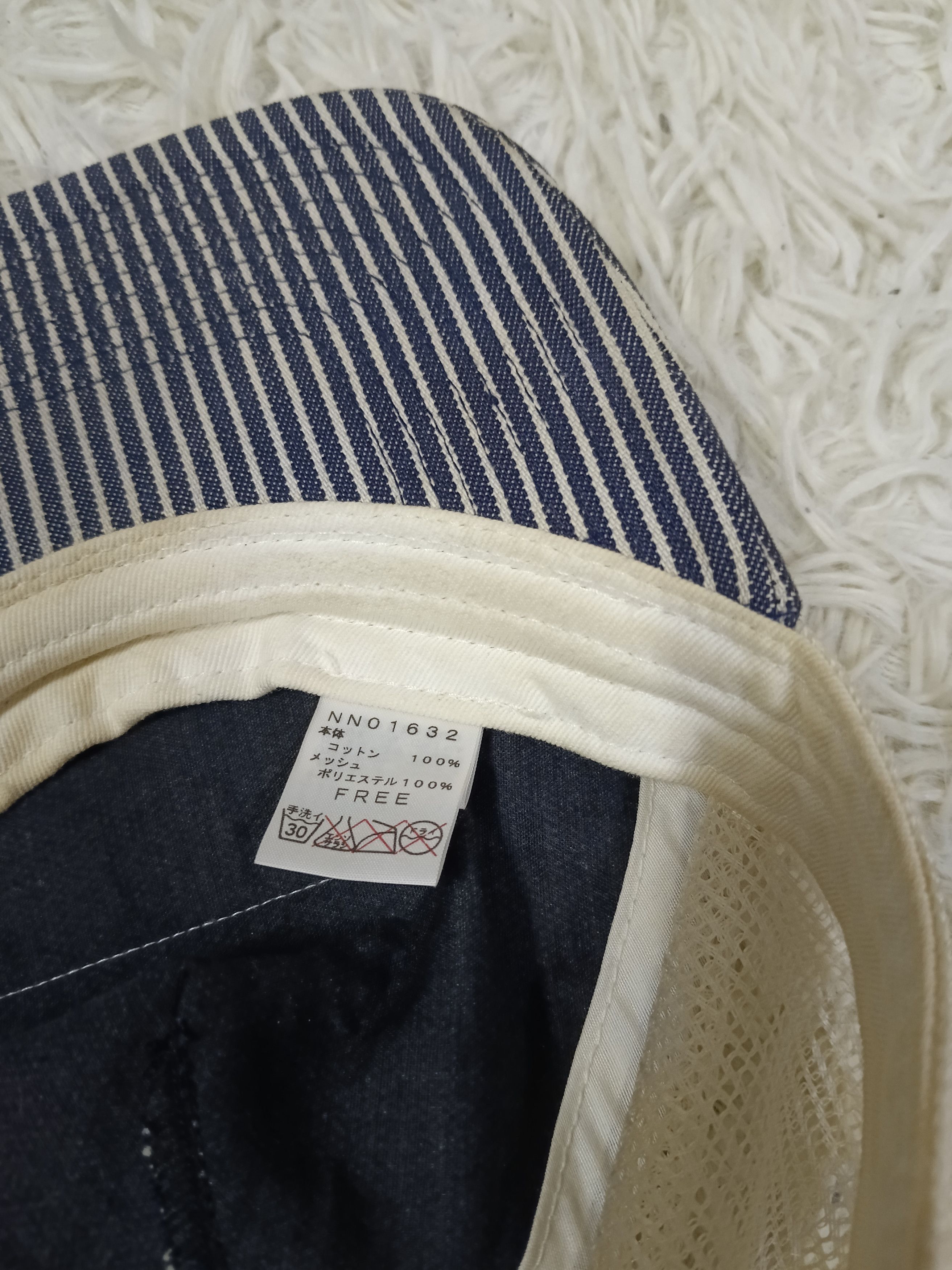 The North Face TNF DENIM HICKORY TRUCKER HAT Size ONE SIZE - 6 Thumbnail
