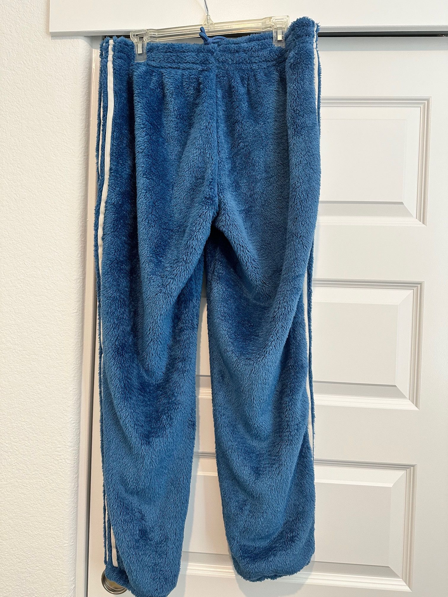 Adidas Indigo Herz Adidas Bored Ape Blue Fur Pants - Large Size US 36 / EU 52 - 4 Thumbnail