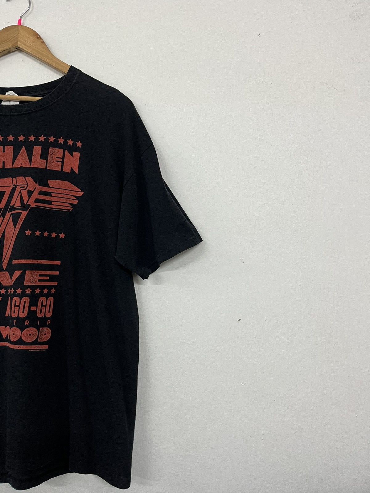 Band Tees VANS HALLEN Size US M / EU 48-50 / 2 - 5 Thumbnail