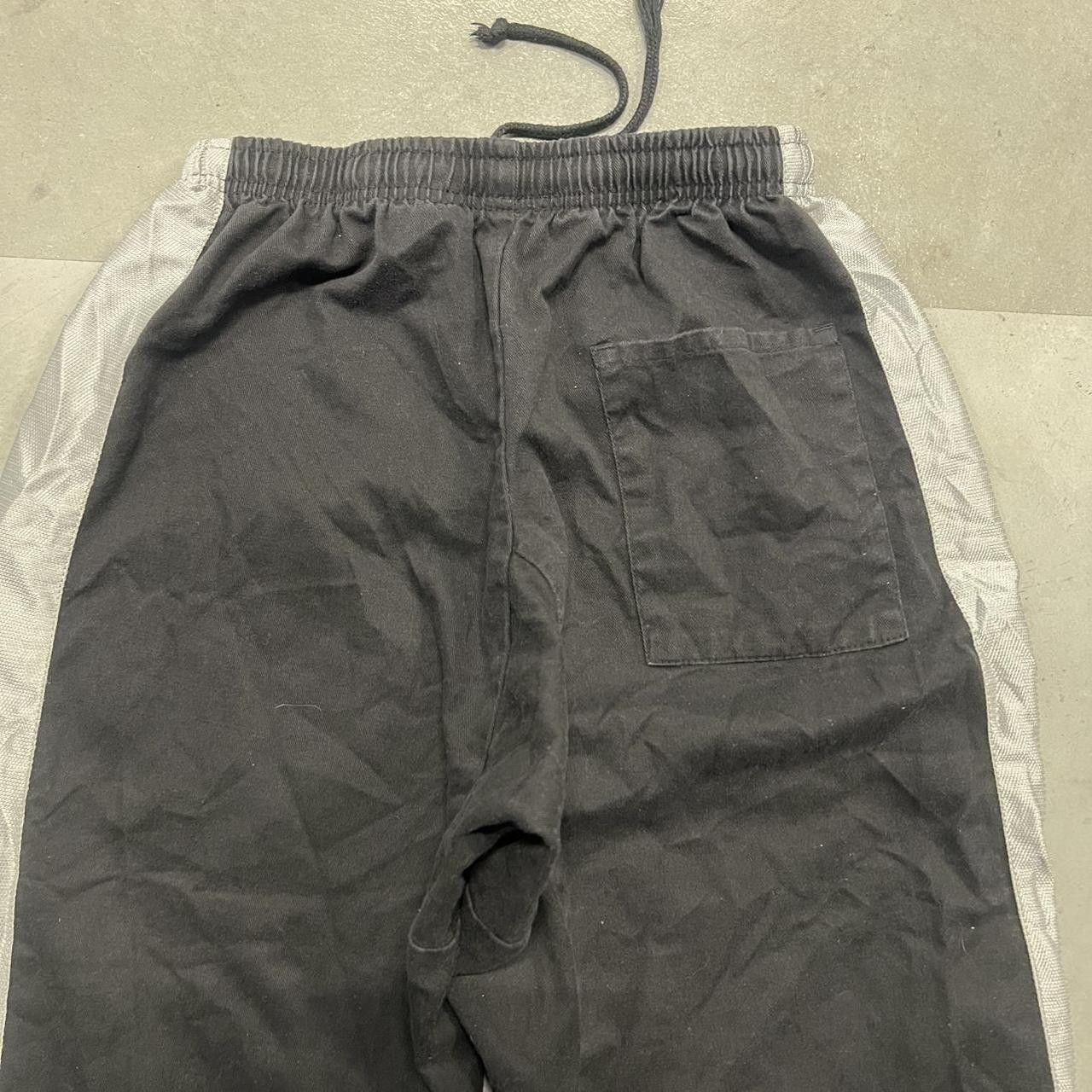 Japanese Brand × Vintage Vintage Y2K Baggy Black Striped Track Pants with back pocket Size US 30 / EU 46 - 7 Thumbnail