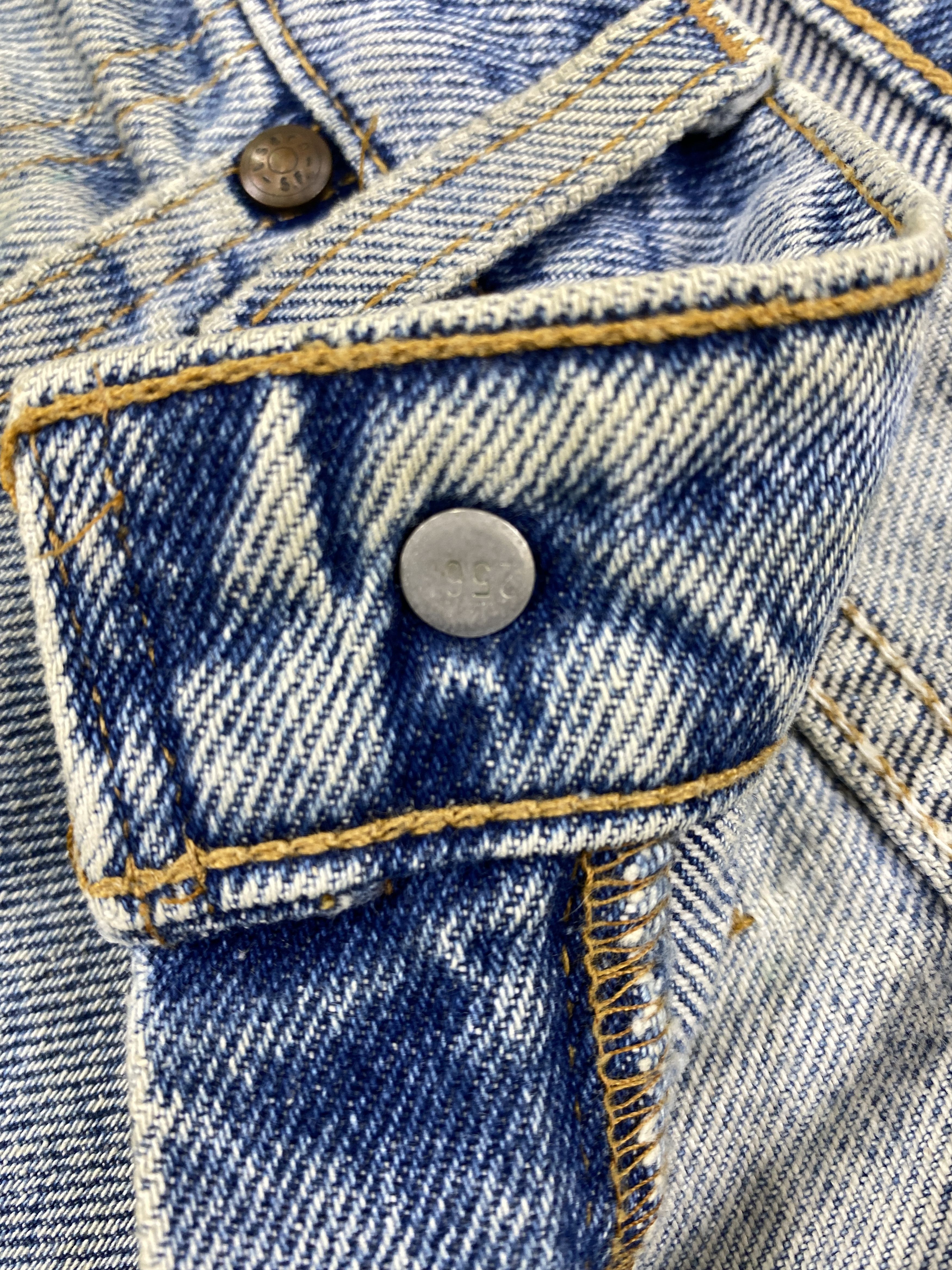 Levi's Dirty Blue Vintage Levi's 545 Loose Fit 33x29.5 Denim SJ071 Size US 33 - 7 Thumbnail