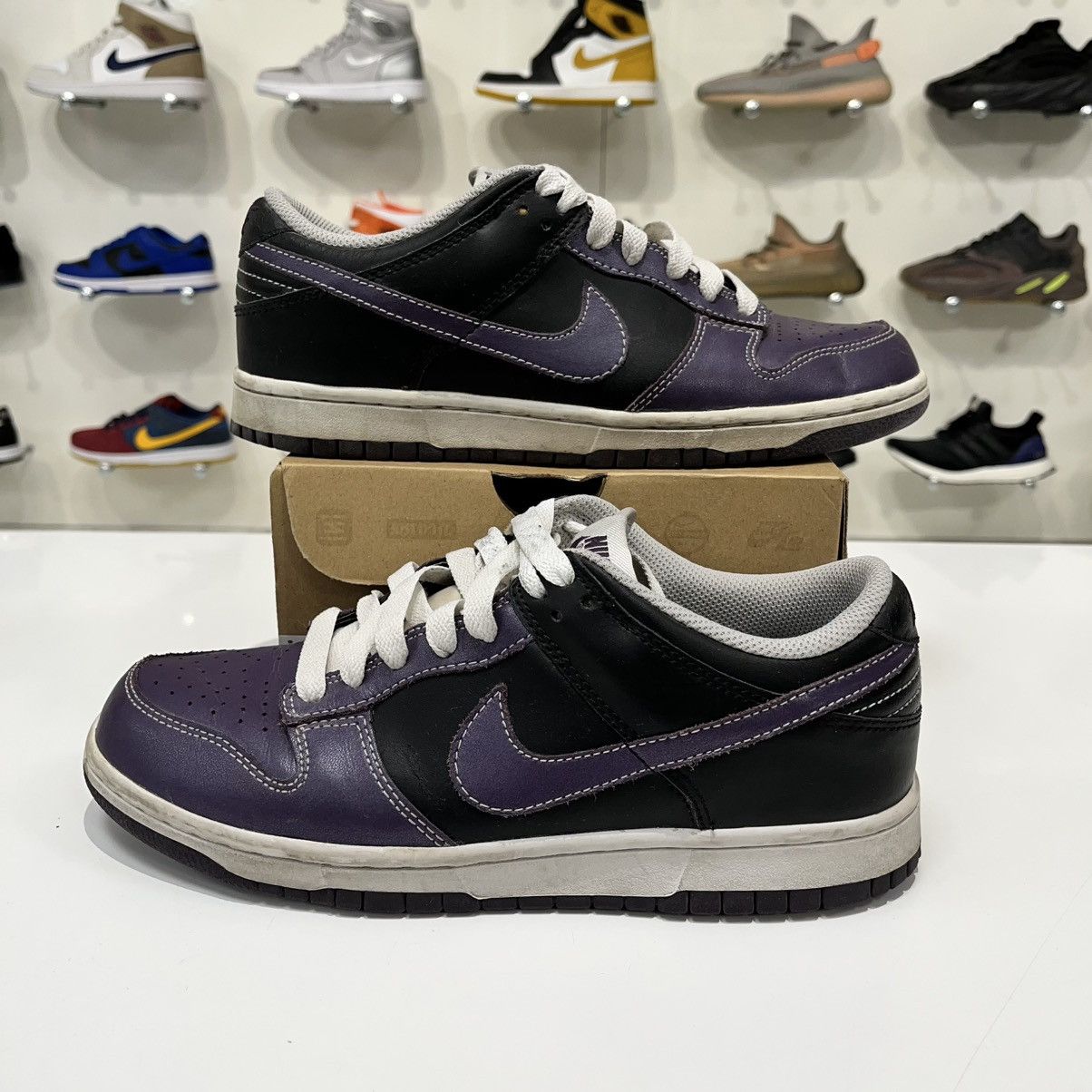 Nike Nike Dunk Low Purple/Black (2009) Size US 9.5 / IT 39.5 - 1 Thumbnail