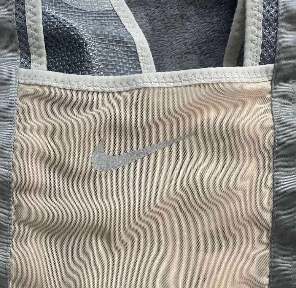 Nike Used Nike Ispa Series Vest Beige Rare Hikking Size S/M Size US M / EU 48-50 / 2 - 5 Thumbnail