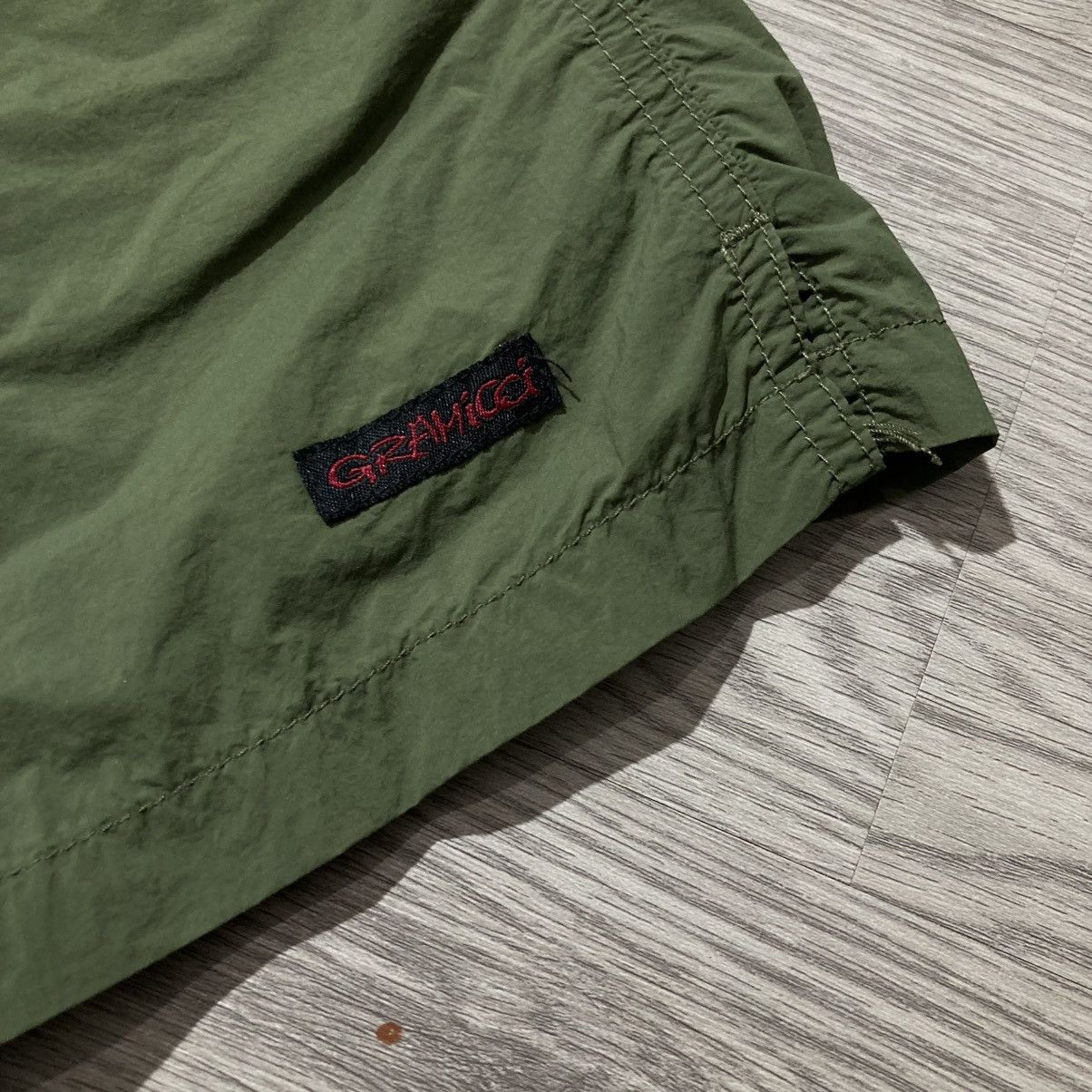 Gramicci Vintage Gramicci Nylon Utility Shortpants Outdoor Green Army Size US 27 - 5 Thumbnail
