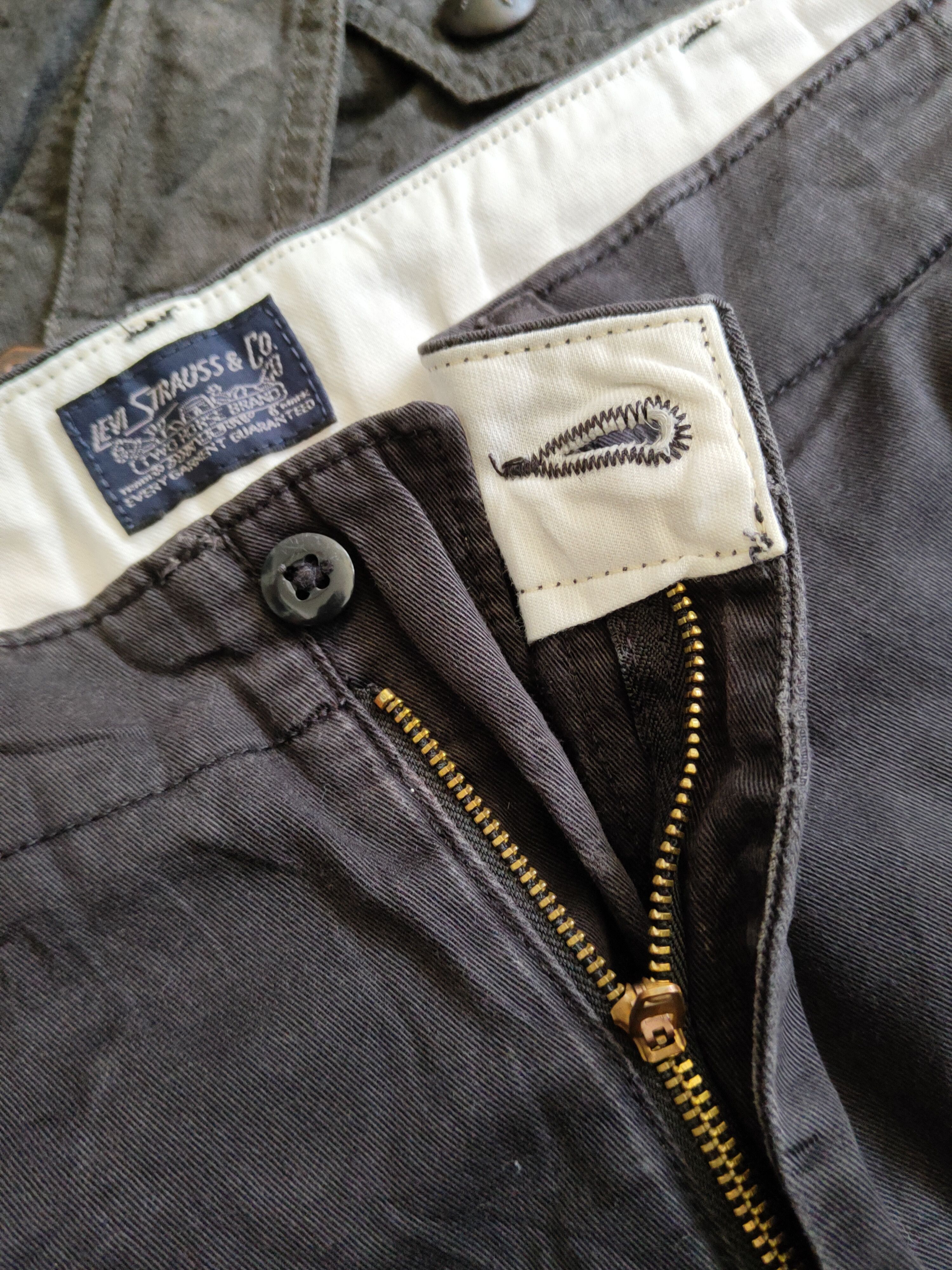 Japanese Brand Levis Blue Black distressed faded ripped Casual Pants #S1330 Size US 33 - 15 Thumbnail