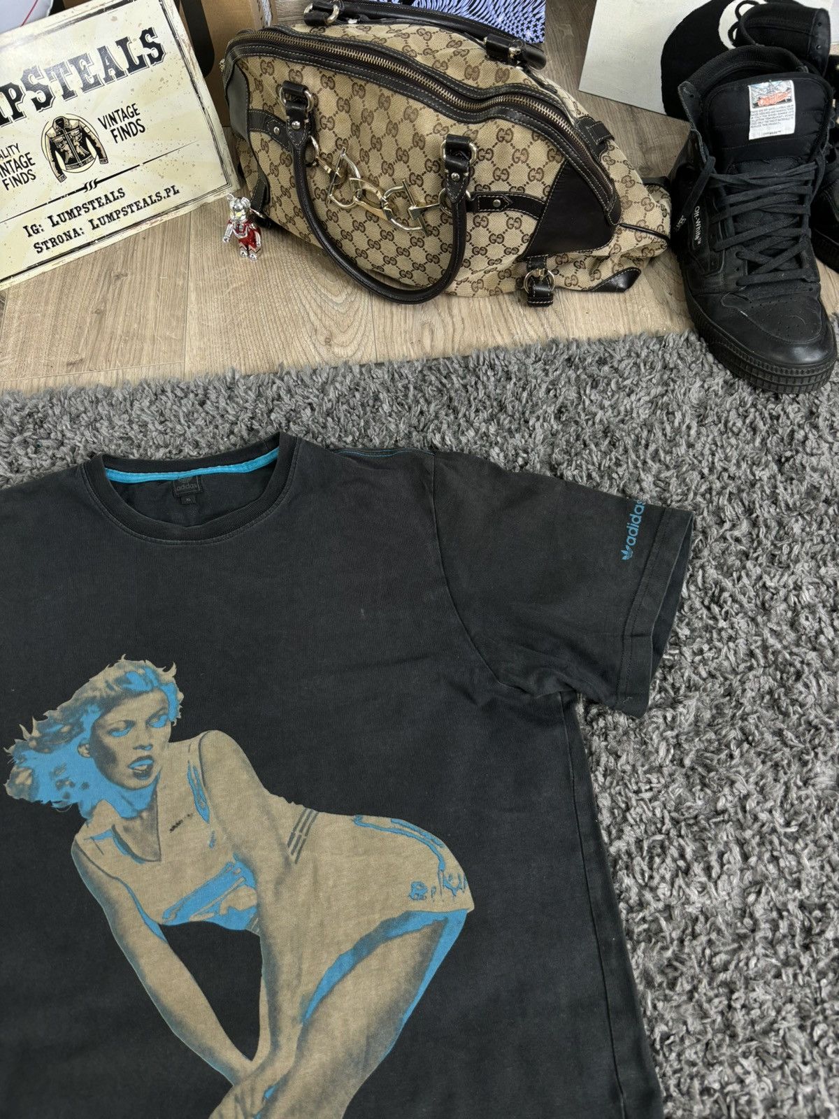 Adidas × Vintage 2006s Rare Crazy Graphic Tee Woman Adidas Faded Black Y2K Size US XL / EU 56 / 4 - 4 Thumbnail
