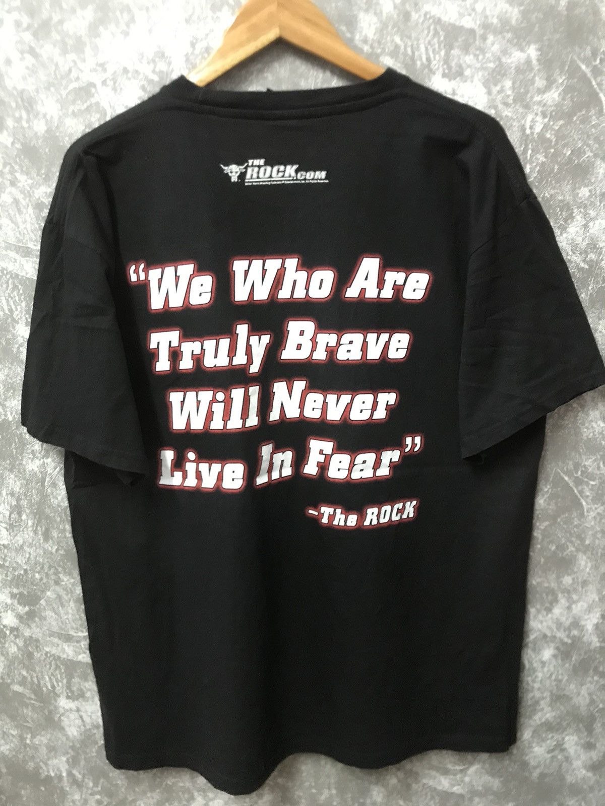 WCW/nWo × WWE × WWF Vintage 2001 The Rock Just Bring It WWE WWF Tee Size US XL / EU 56 / 4 - 2 Thumbnail