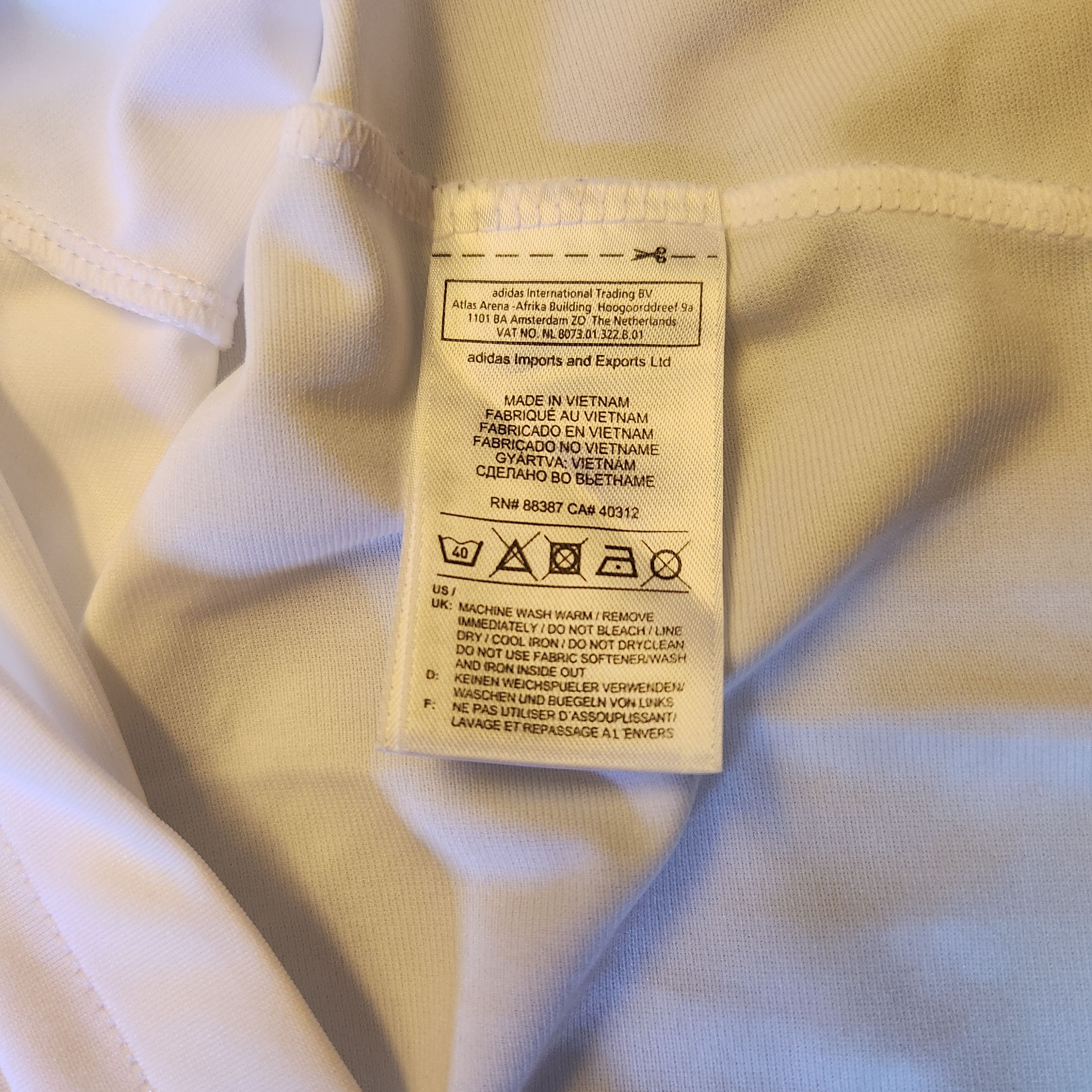 Adidas Authentic Real Madrid CAMPEONES 32 2011-2012 Home Jersey Size US XL / EU 56 / 4 - 11 Thumbnail