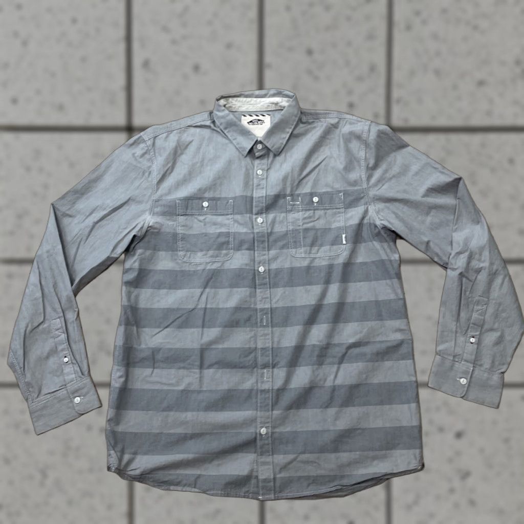 Vans VANS Shirt Men XL Gray Striped Skater SoCal Beach White Tab Button Shirt XL Reg Mens Size US XL / EU 56 / 4 - 1 Thumbnail