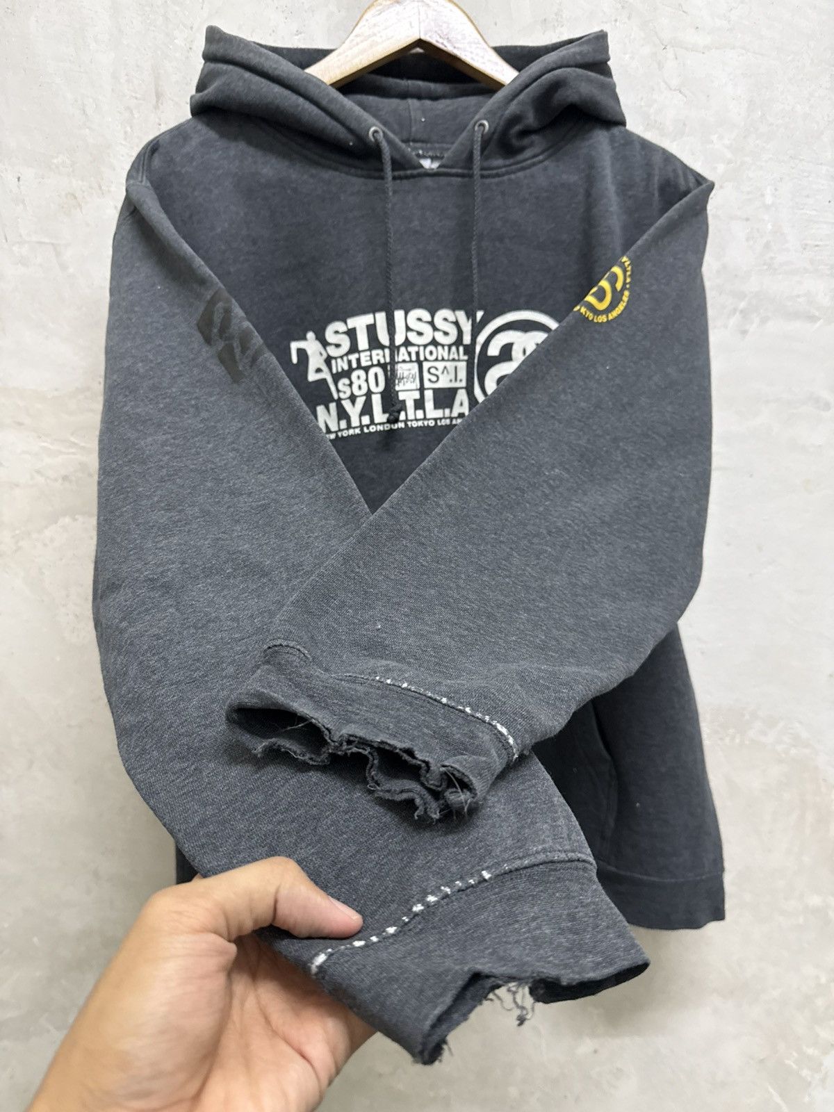 Stussy Distressed 2000s Stussy NYLTLA Thrash Hoodie Size US L / EU 52-54 / 3 - 3 Thumbnail